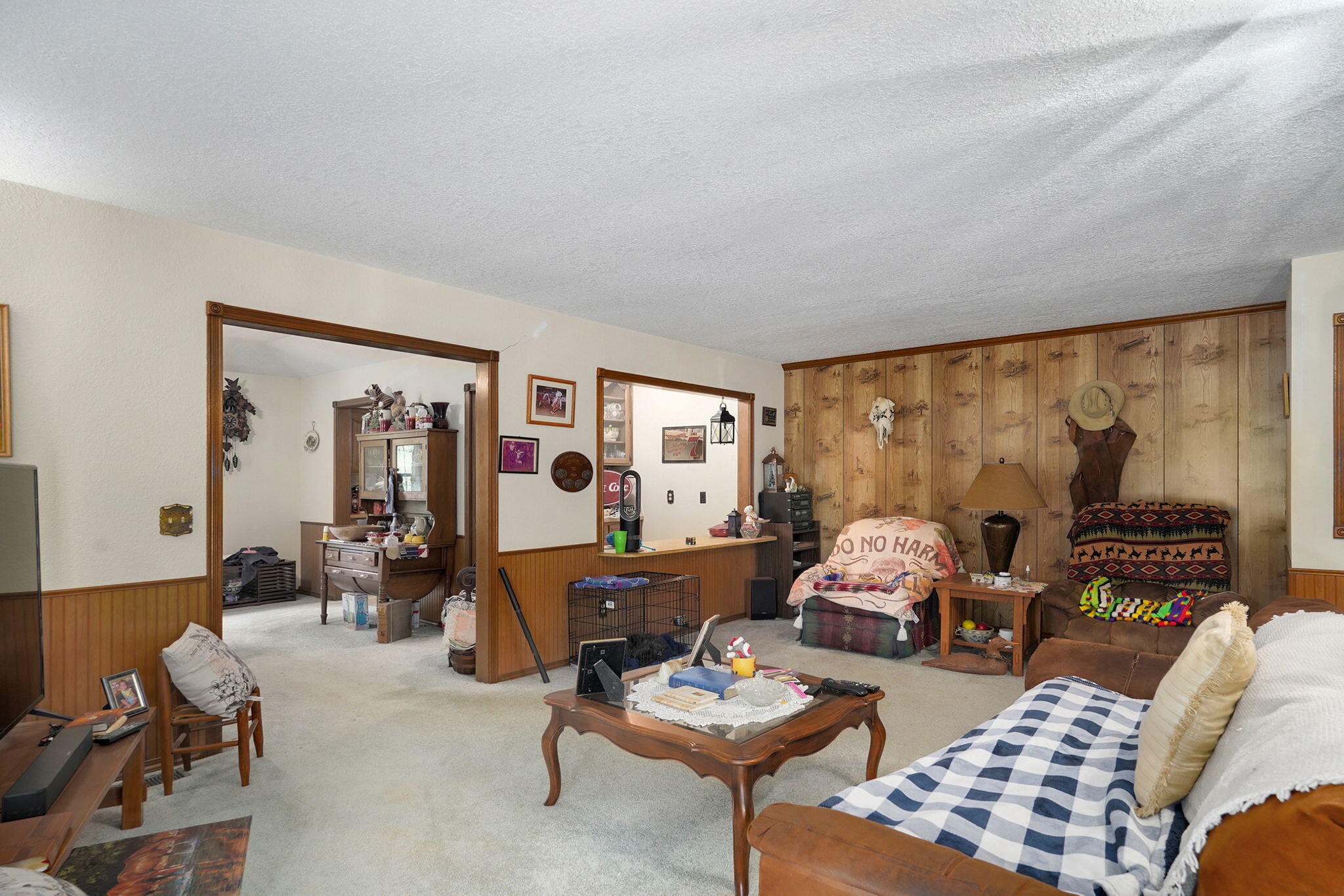 602 West Mchenry Street Property Photo 11