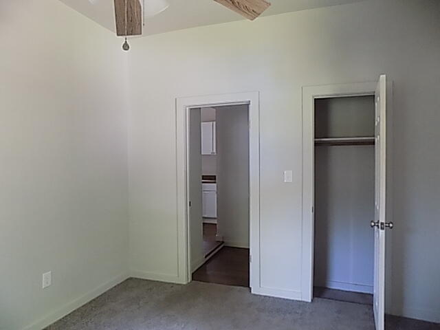 2111 North Newton Avenue Property Photo 7