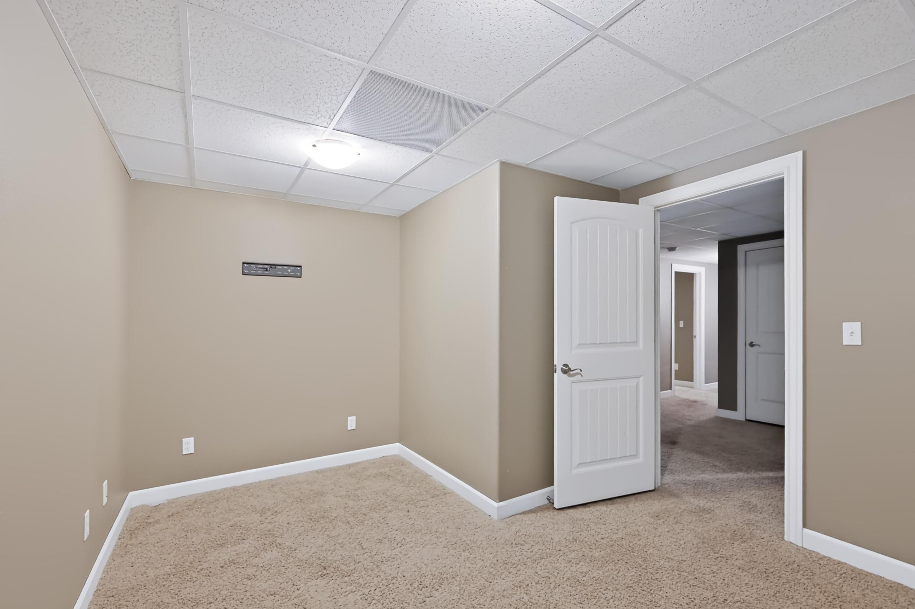 3106 North Brownell Avenue Property Photo 45