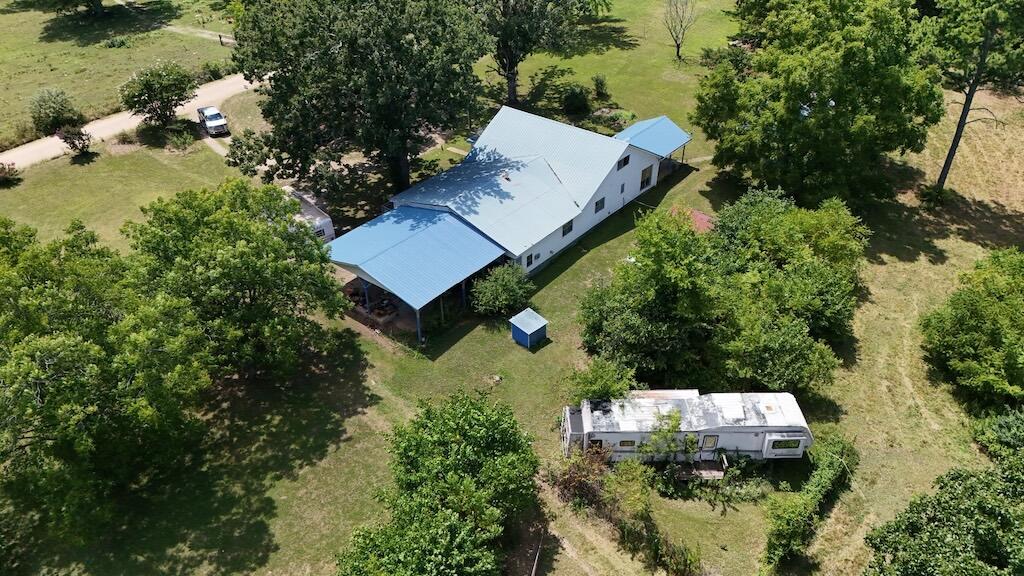 17911 Cr 576 Property Photo 3