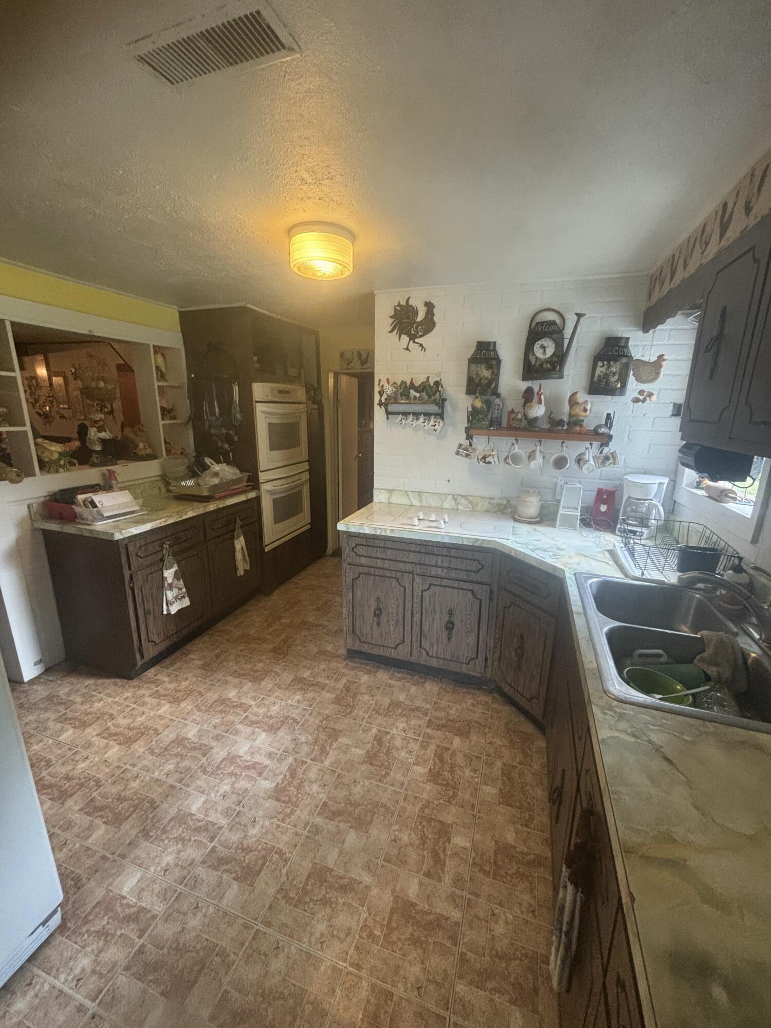 17911 Cr 576 Property Photo 18