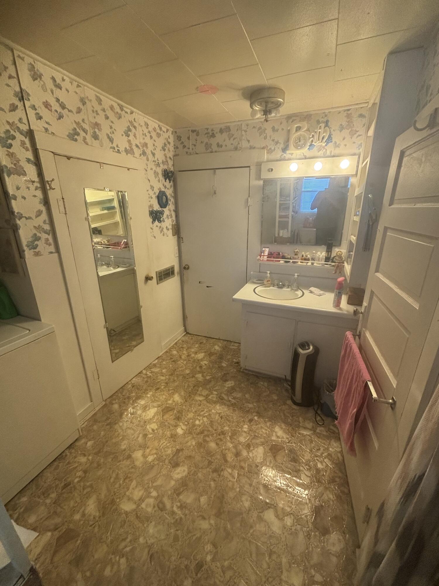 17911 Cr 576 Property Photo 26