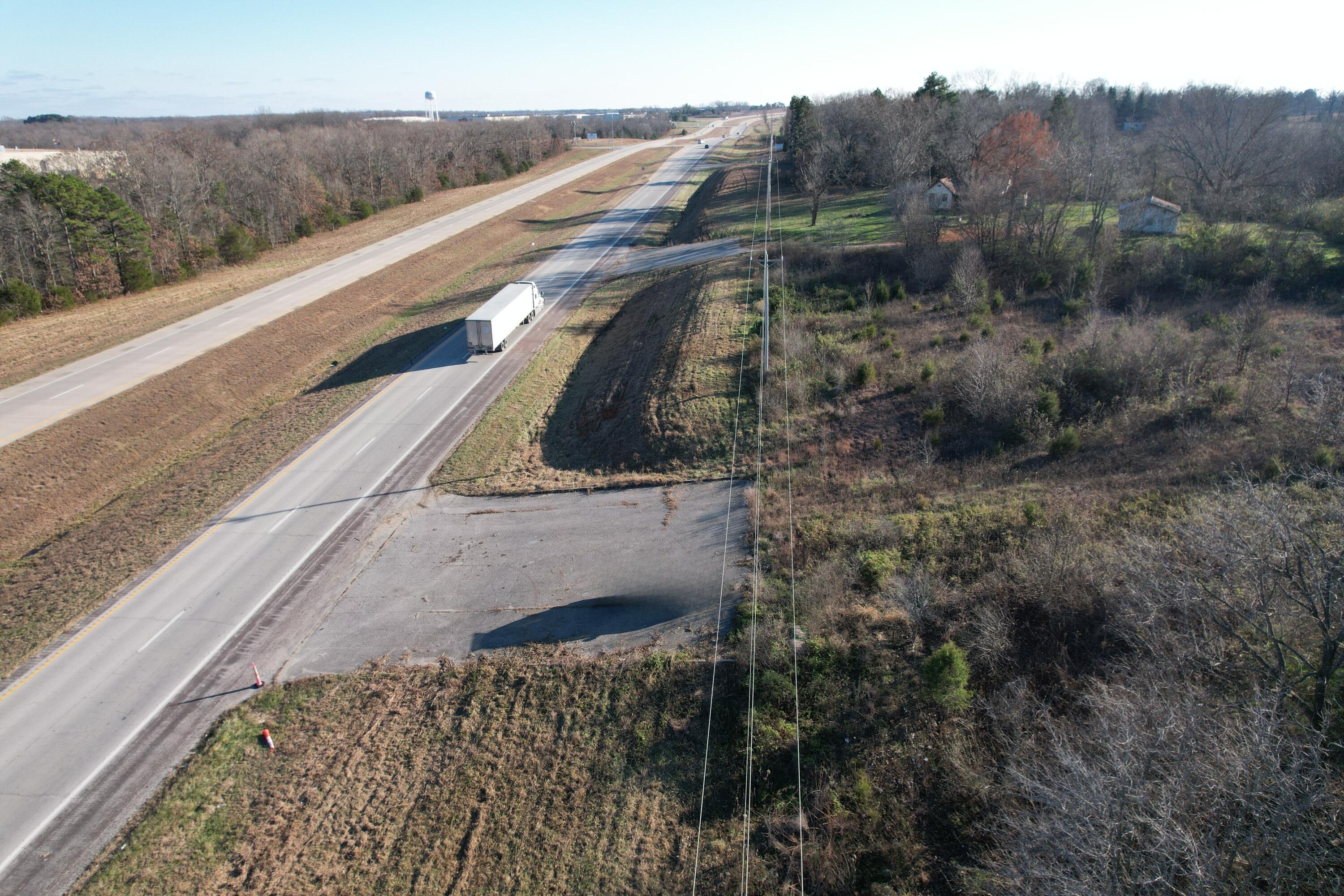 000 Highway 63 Property Photo 33