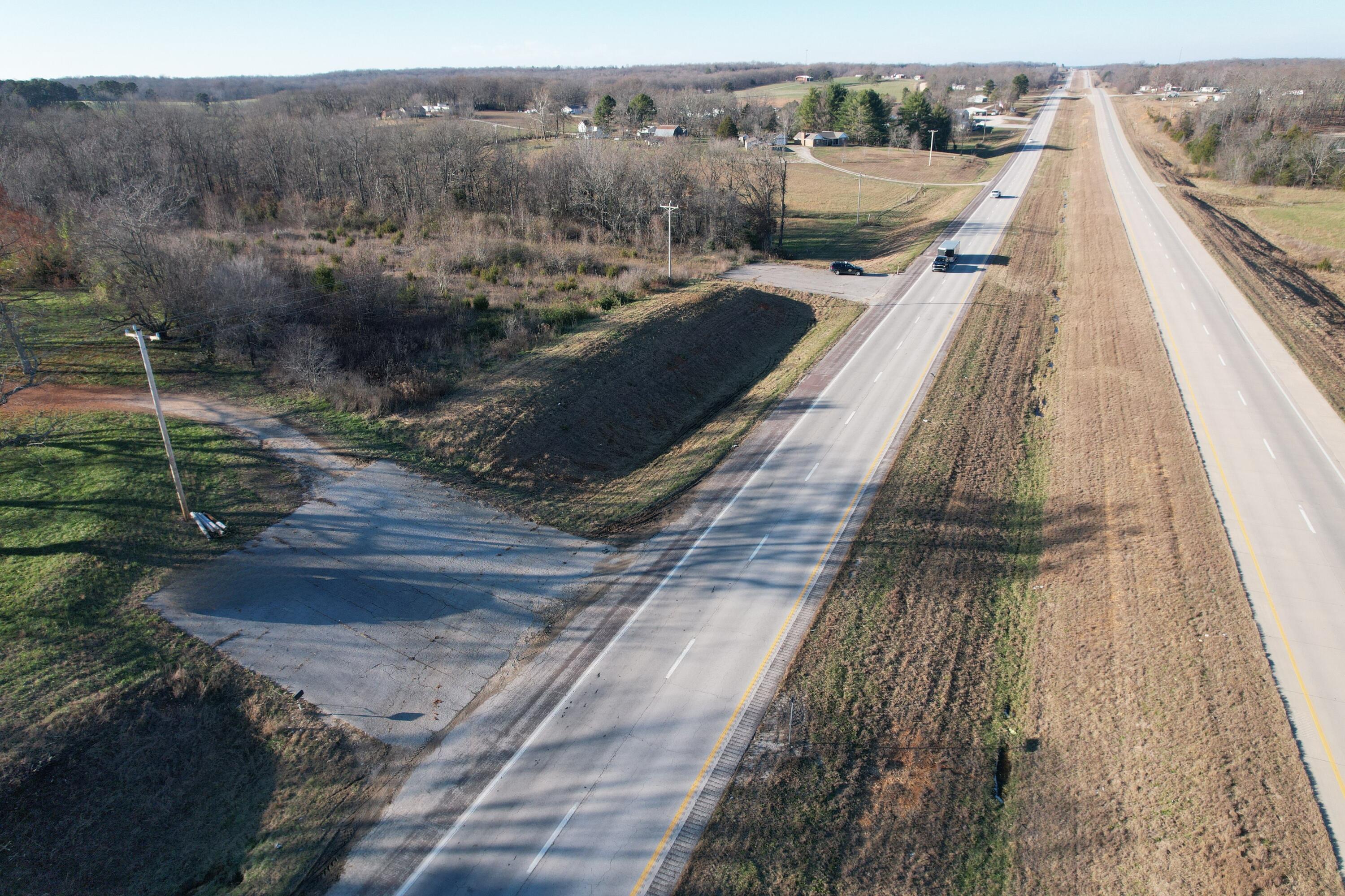 000 Highway 63 Property Photo 43