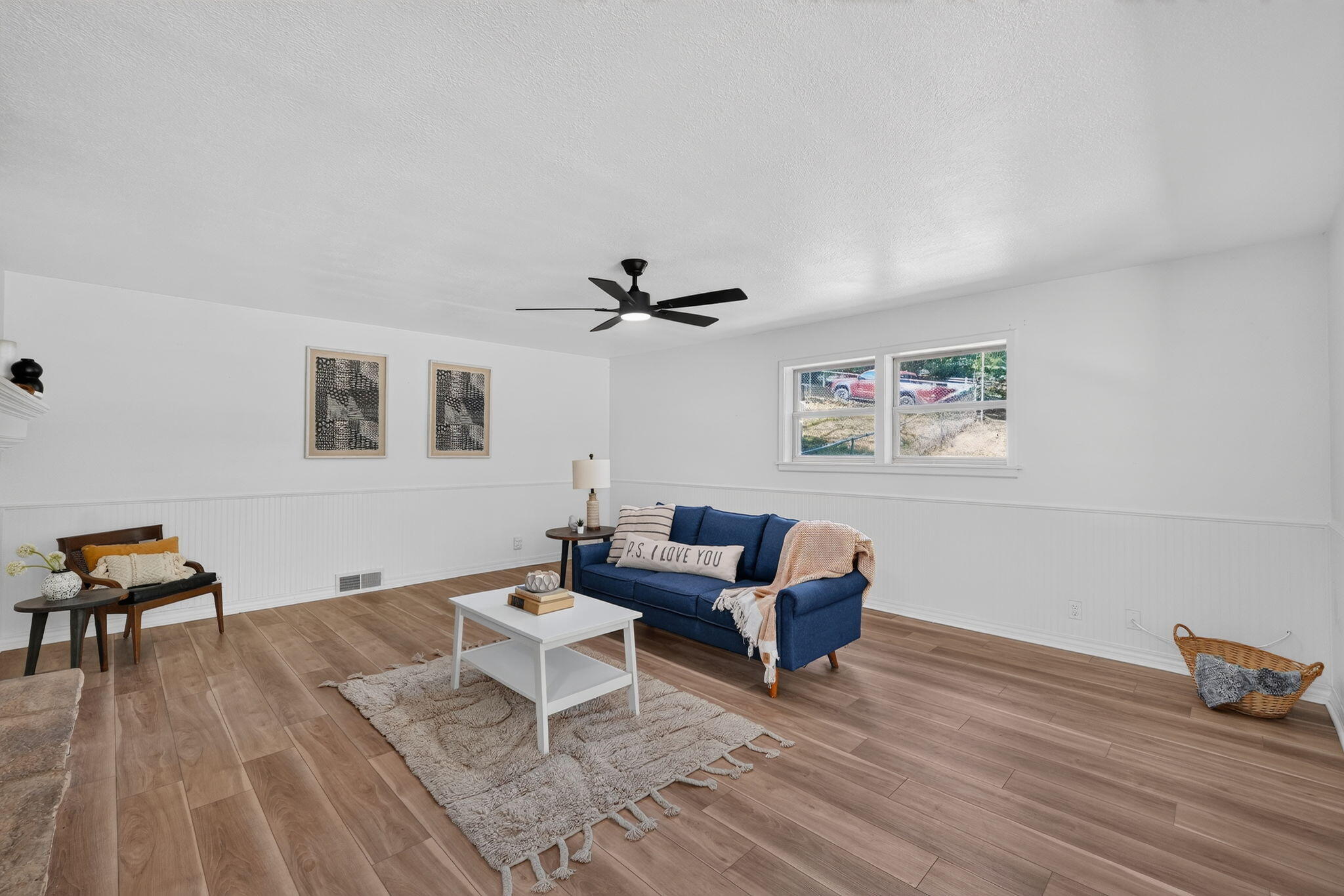 18317 Collins Road Property Photo 10