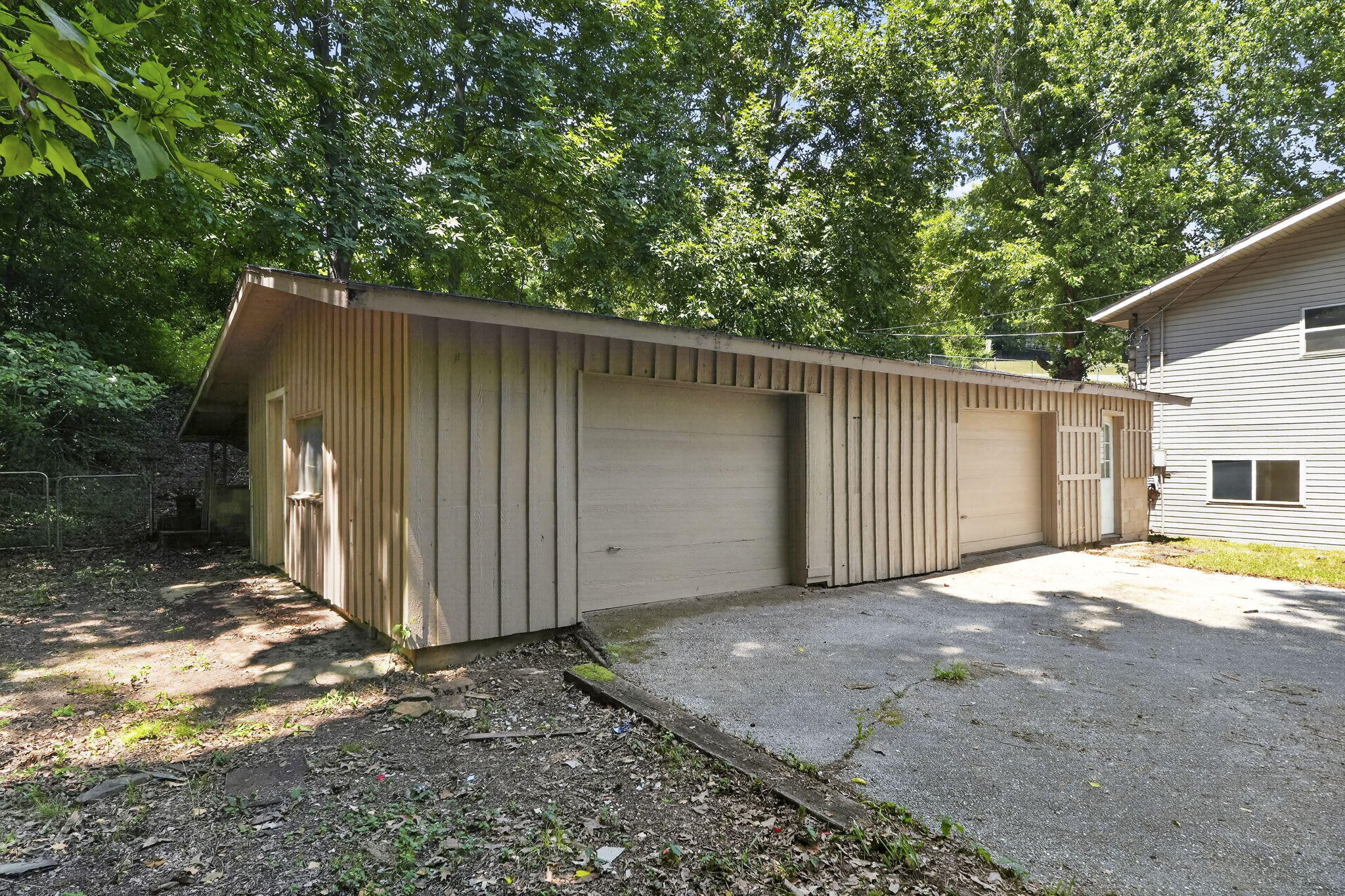 18317 Collins Road Property Photo 36