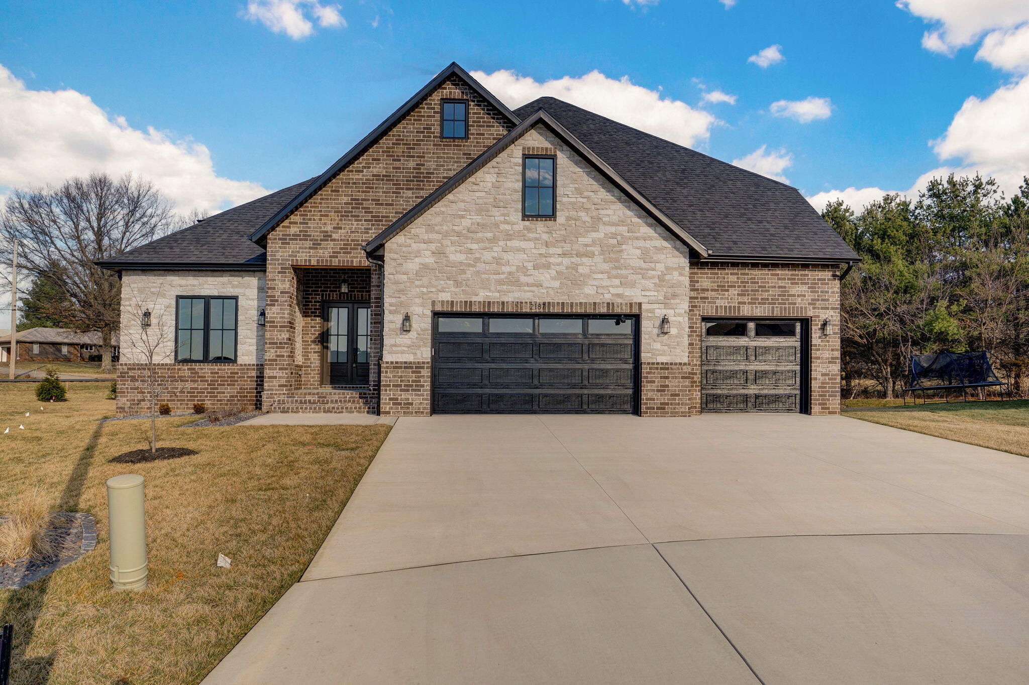2187 North Silver Charm Avenue Property Photo 1