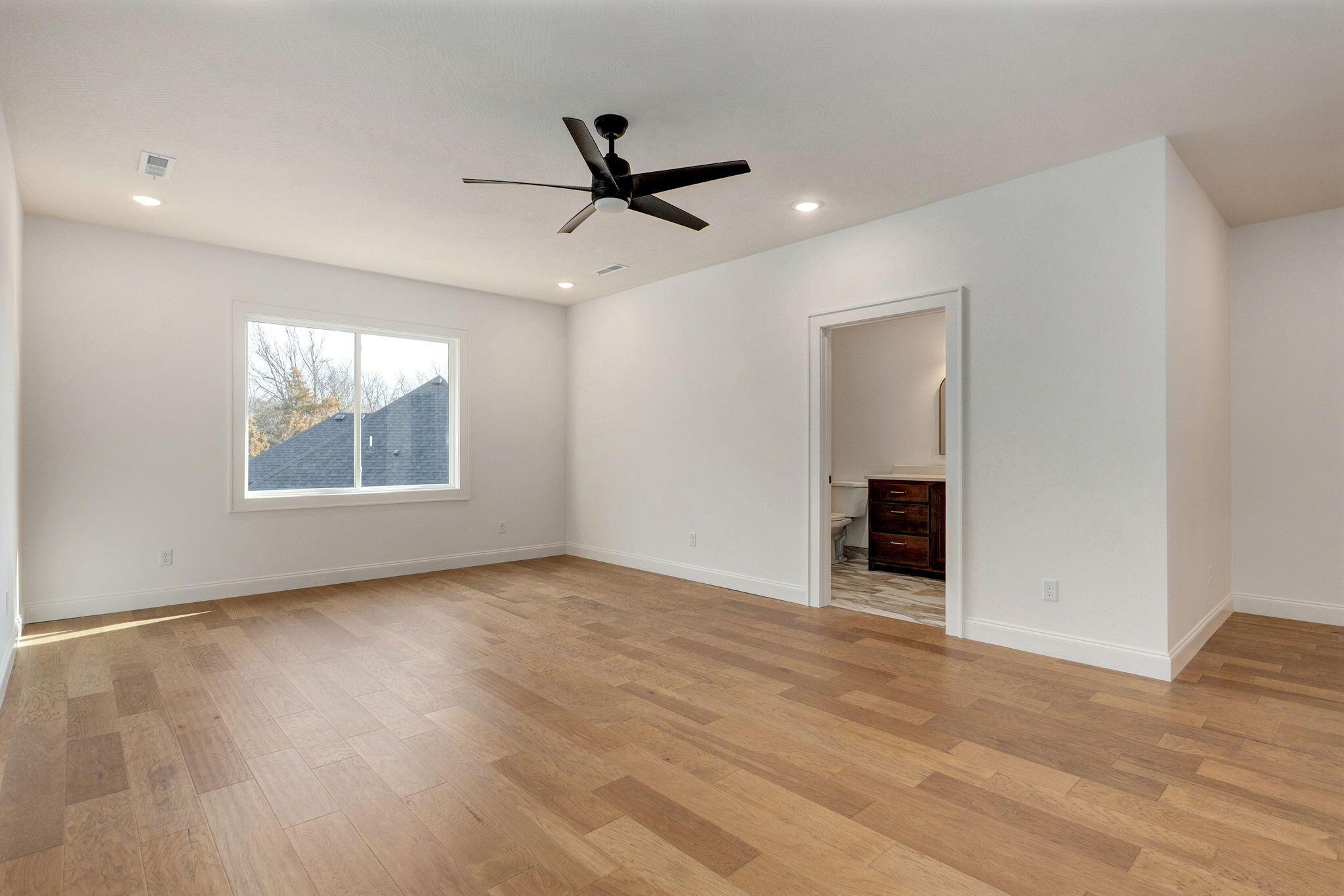2187 North Silver Charm Avenue Property Photo 44