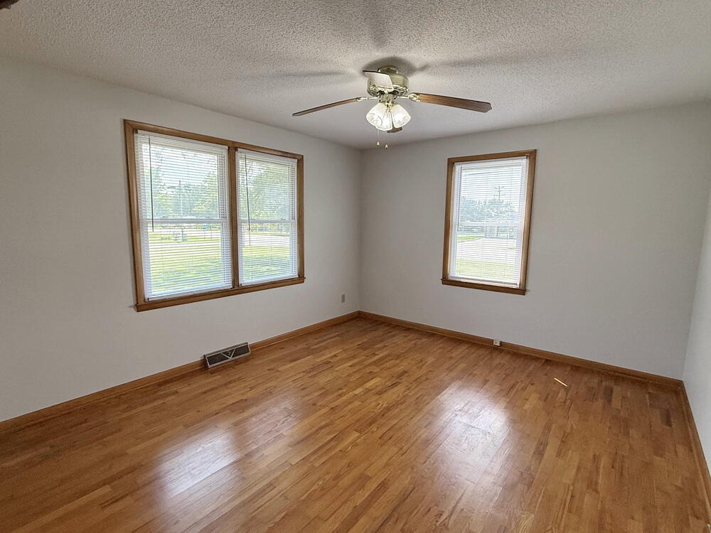 1409 South State Highway 32 Property Photo 7