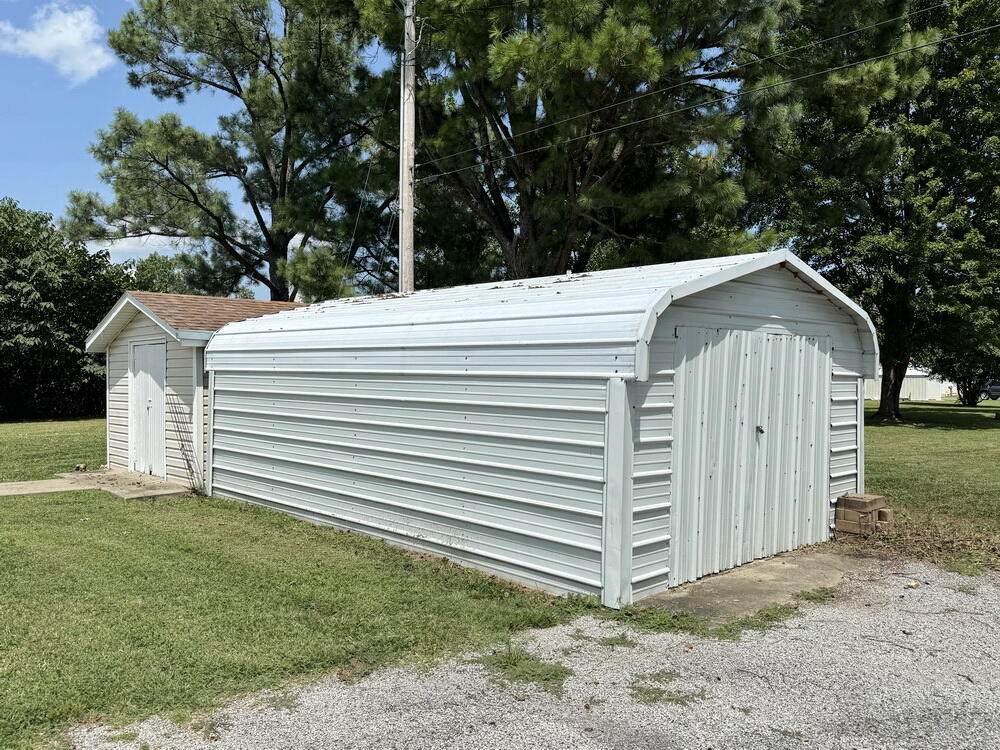 1409 South State Highway 32 Property Photo 21