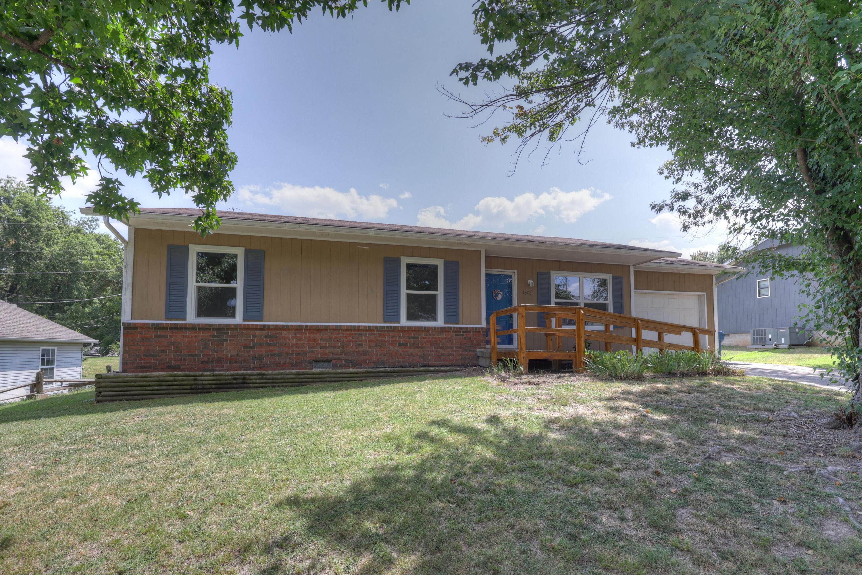 1308 Kimberly Lane Property Photo 2