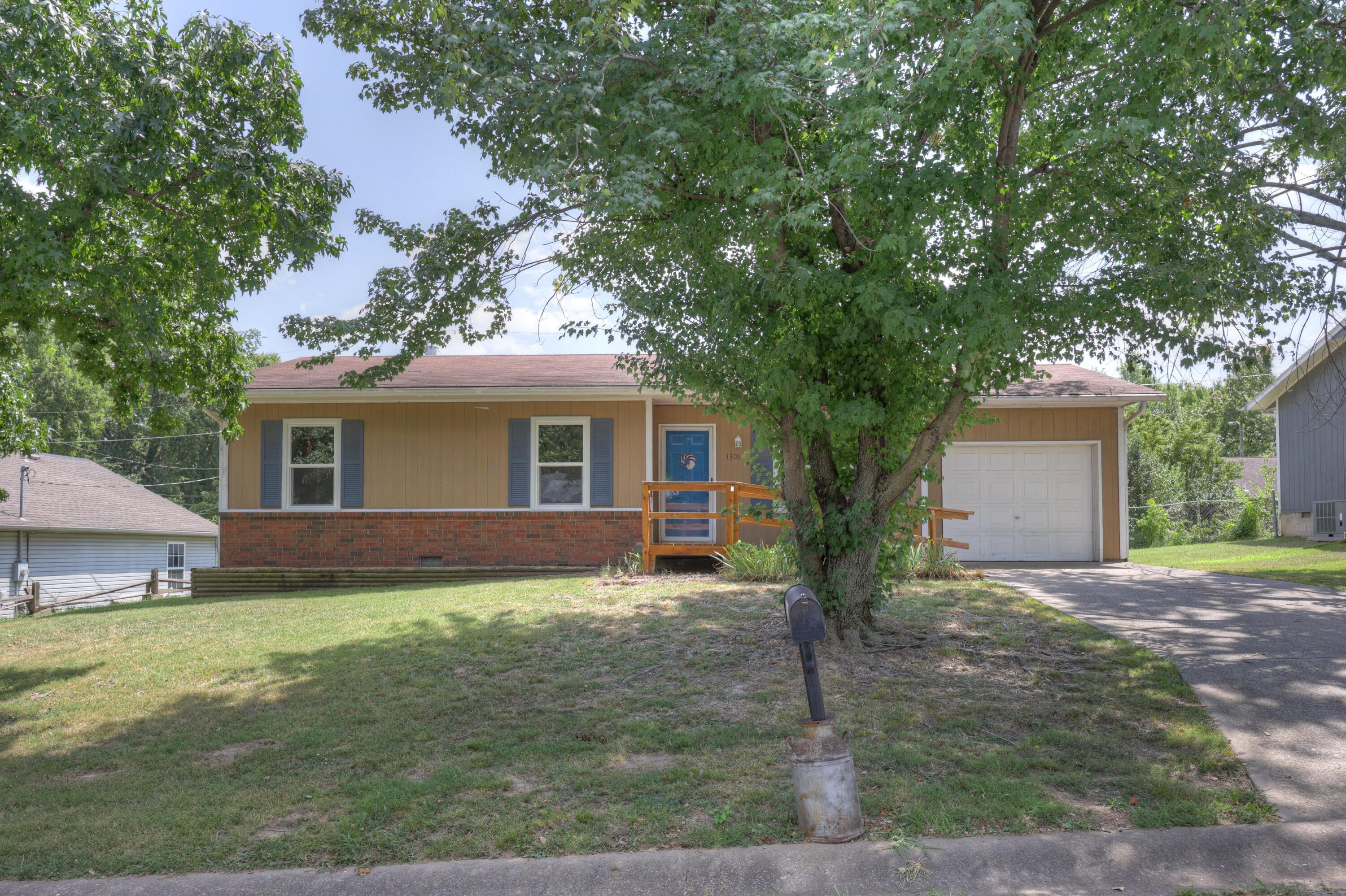 1308 Kimberly Lane Property Photo 4