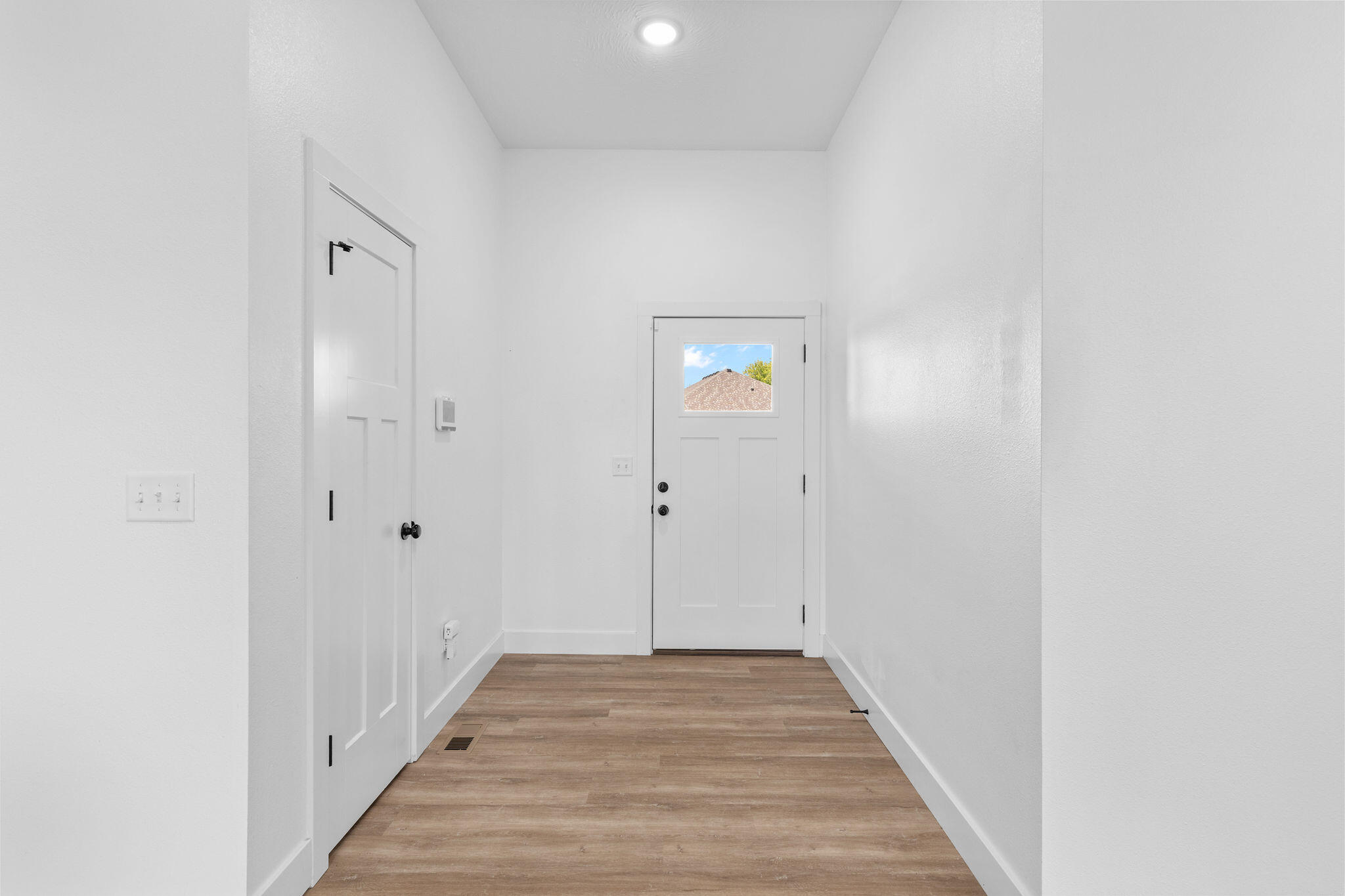 1312 South Birch Avenue Property Photo 6