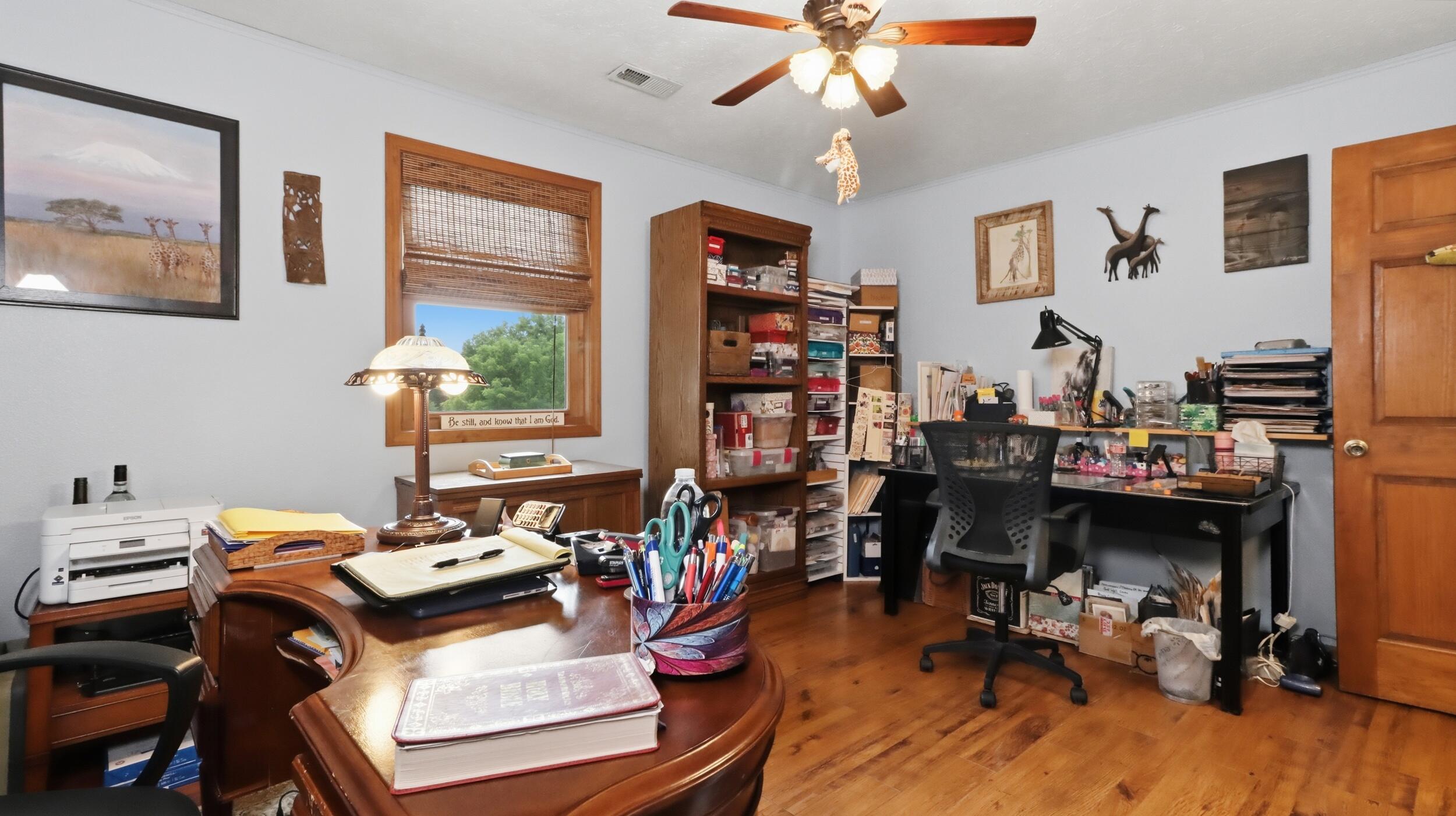 18482 Dixon Road Property Photo 22