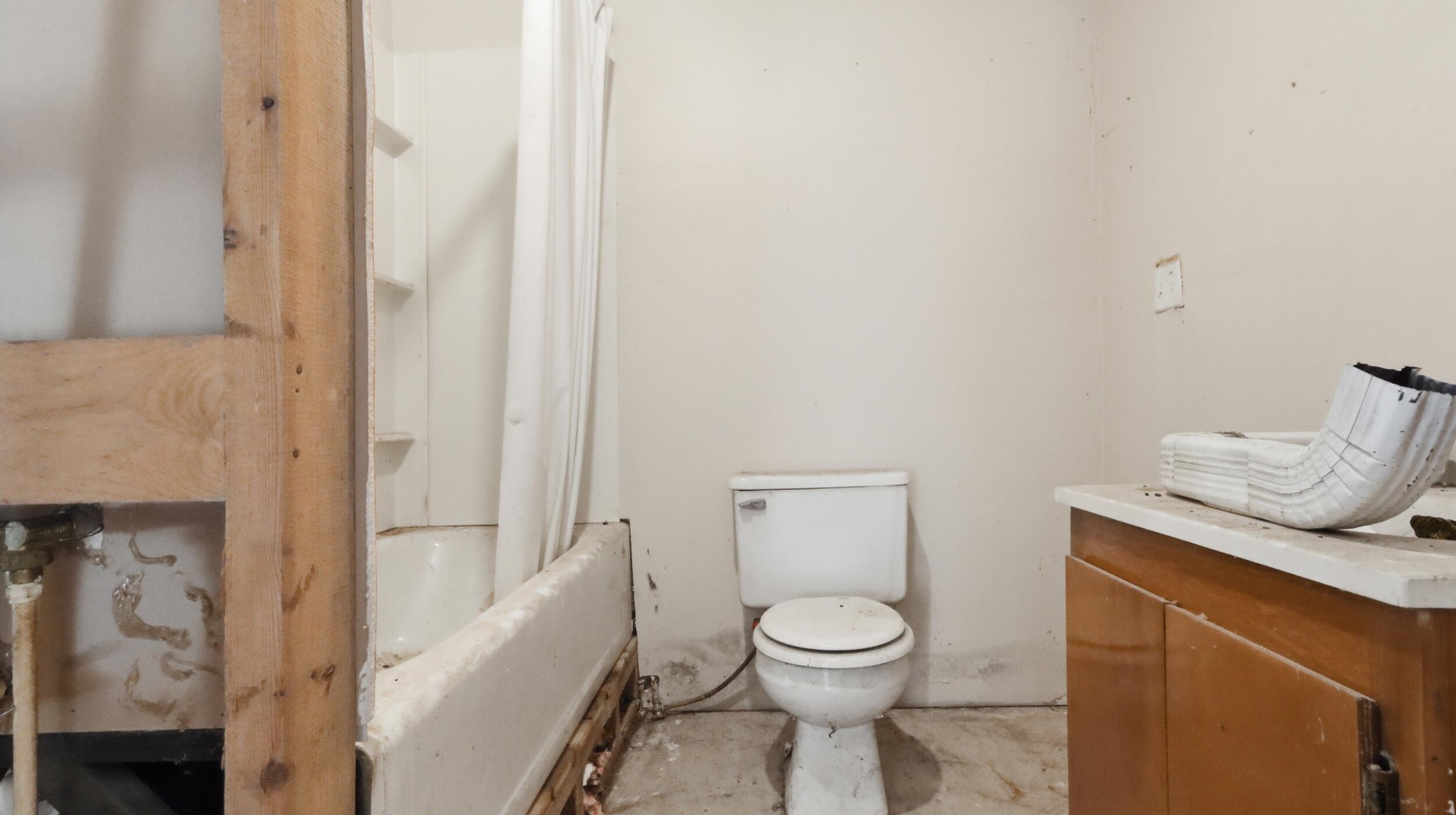 18482 Dixon Road Property Photo 43