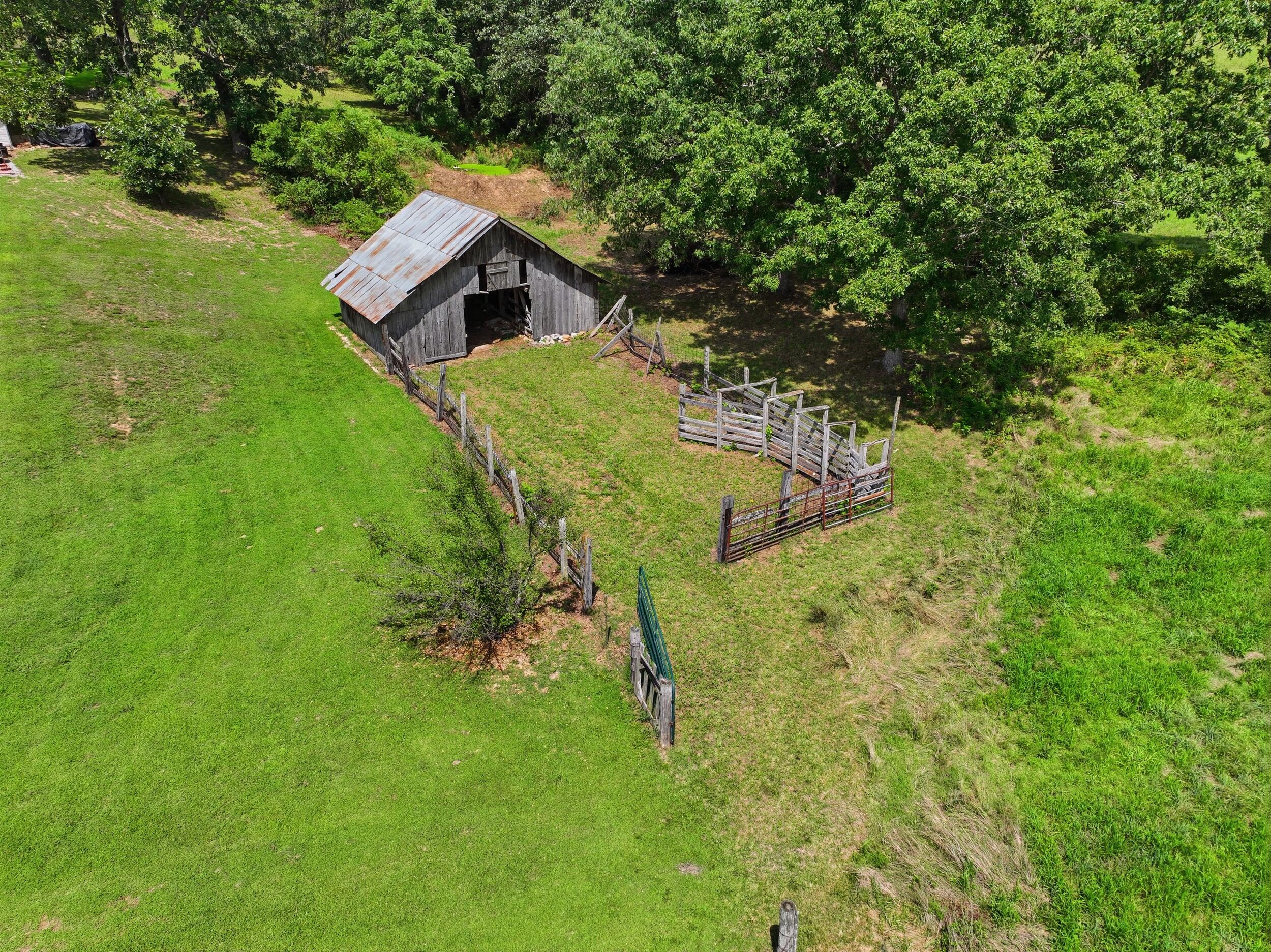 18482 Dixon Road Property Photo 45