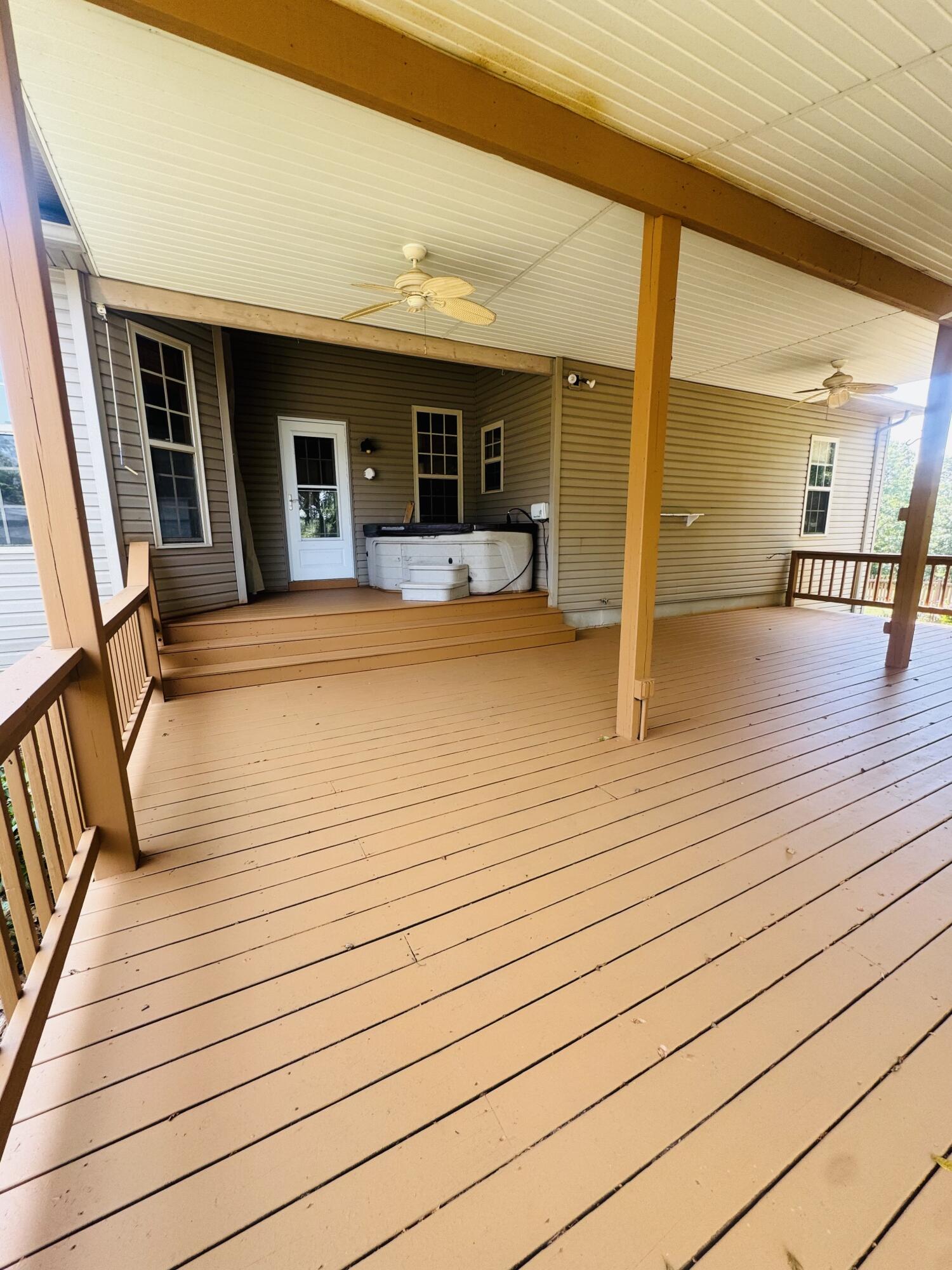 995 Mule Barn Drive Property Photo 14