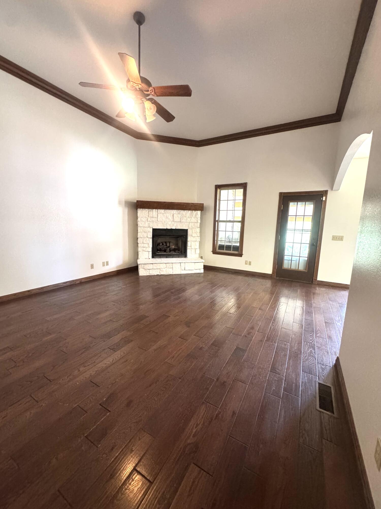 995 Mule Barn Drive Property Photo 15