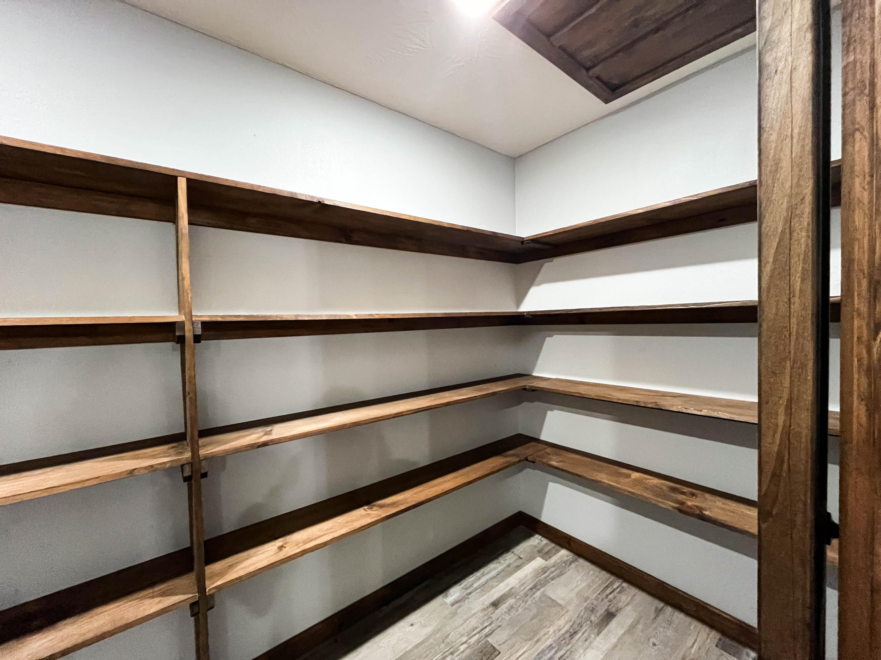 207 Juniper Avenue Property Photo 11