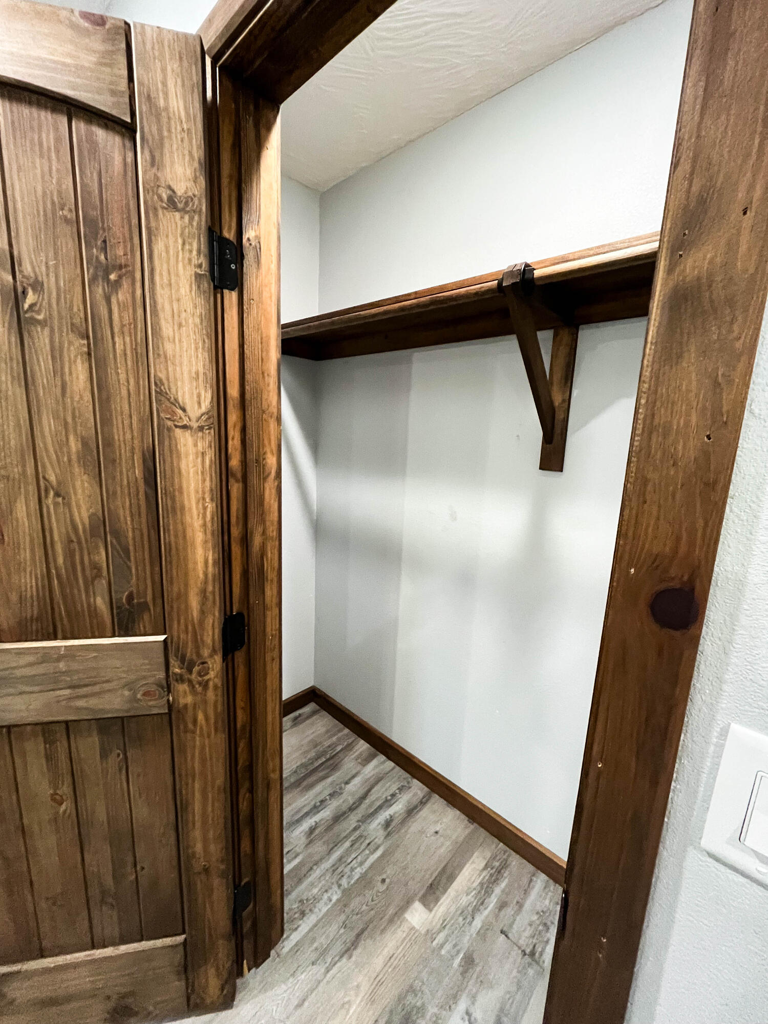 207 Juniper Avenue Property Photo 18