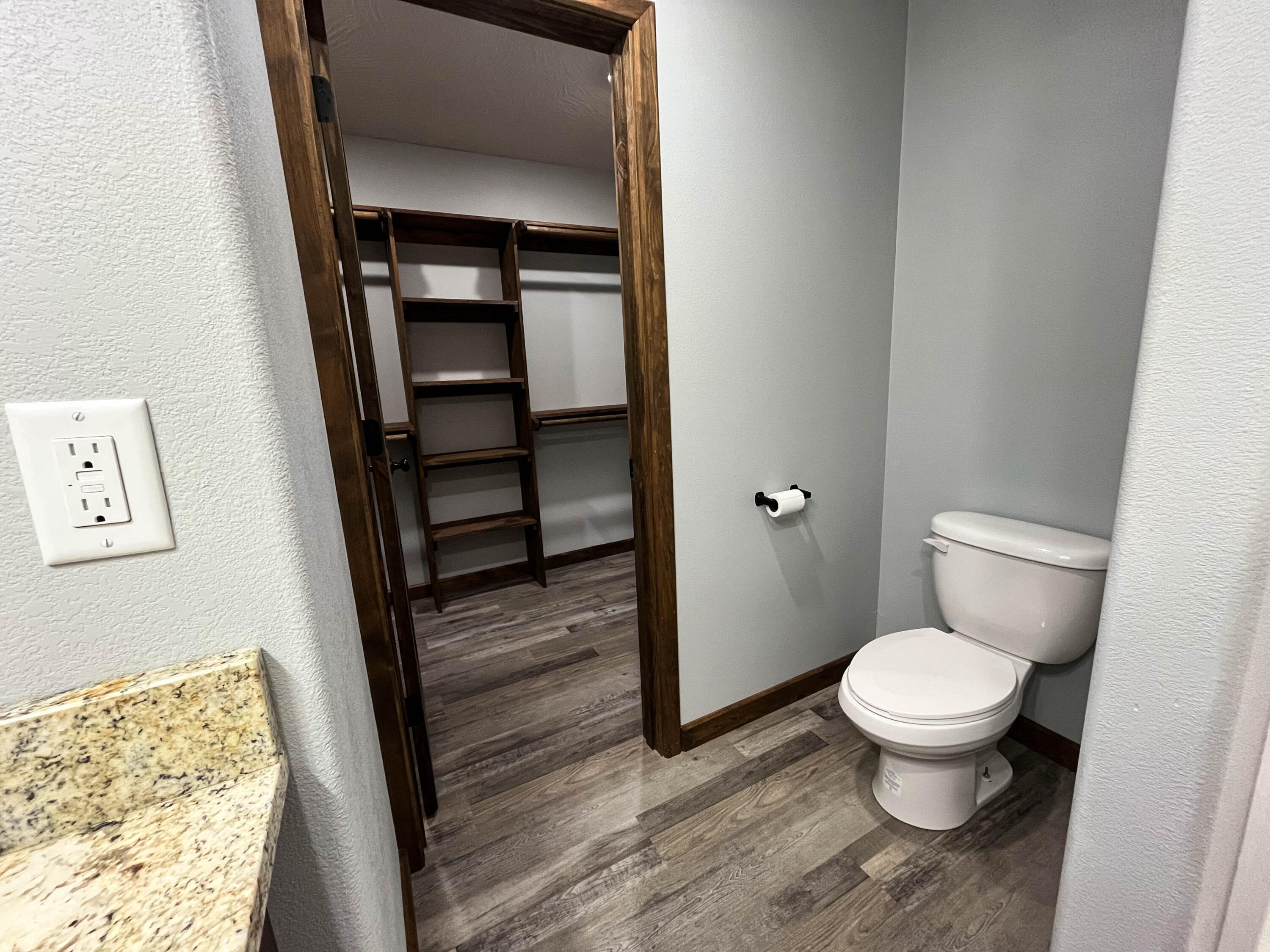 207 Juniper Avenue Property Photo 27