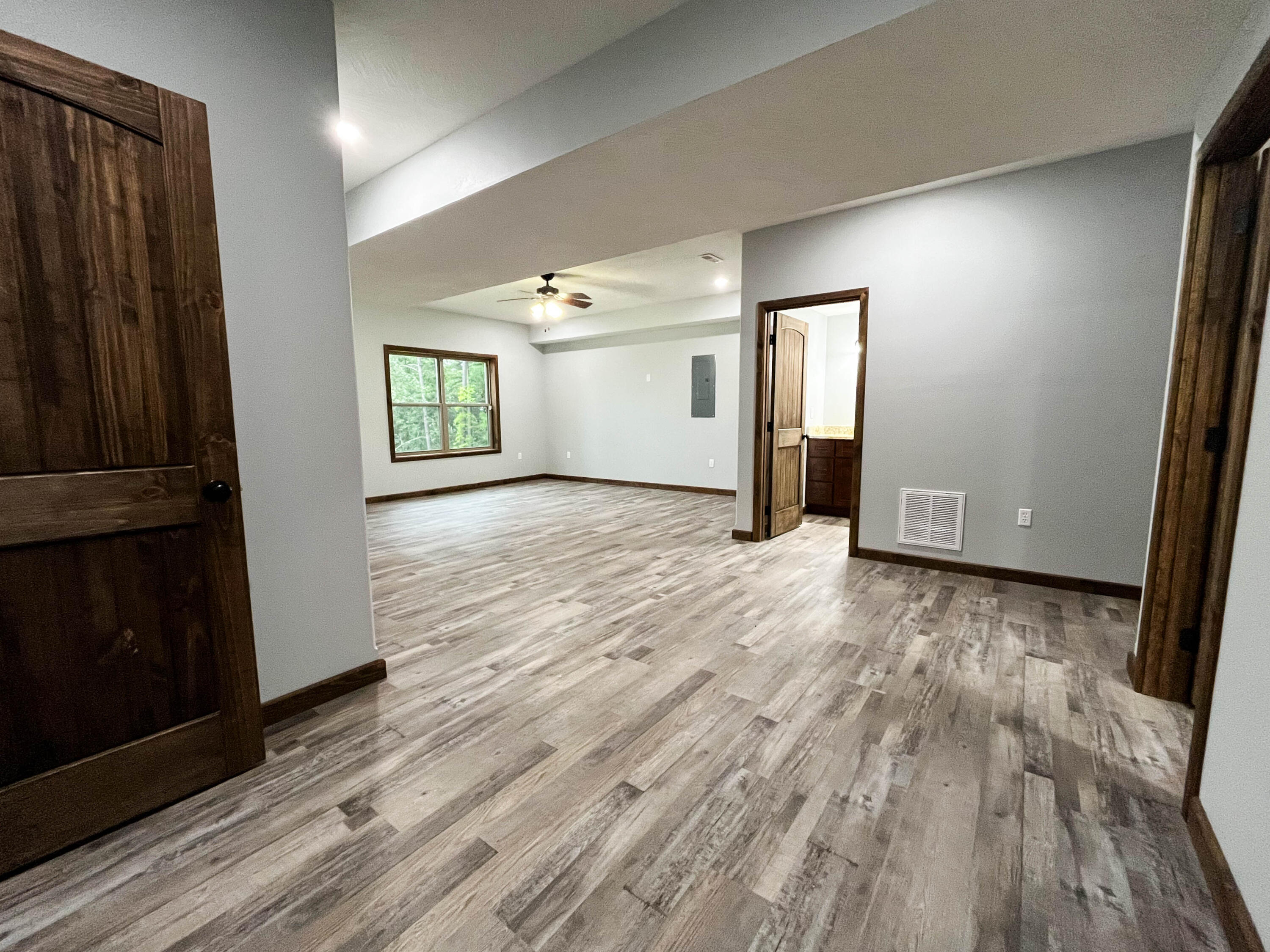207 Juniper Avenue Property Photo 35