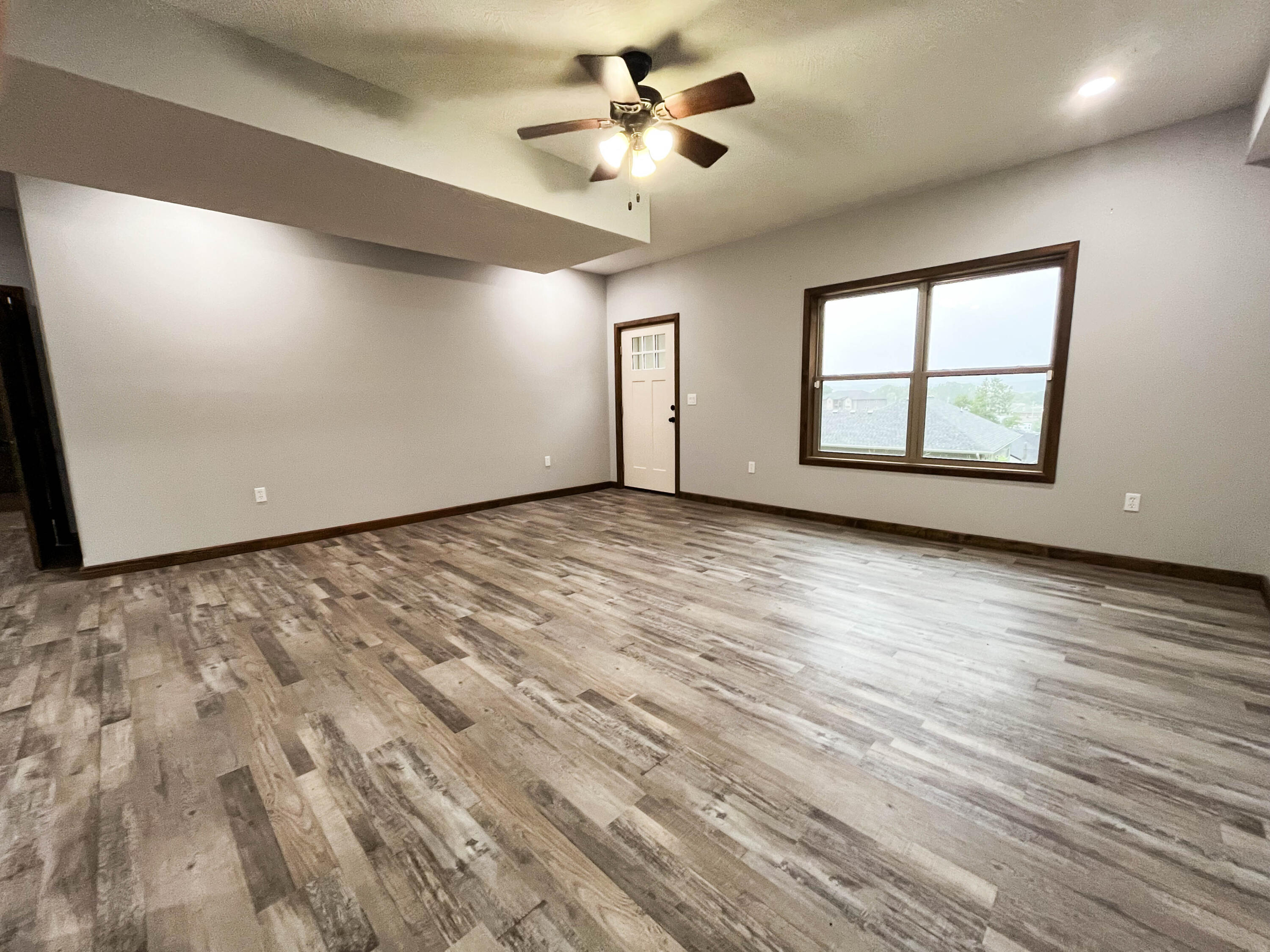 207 Juniper Avenue Property Photo 38