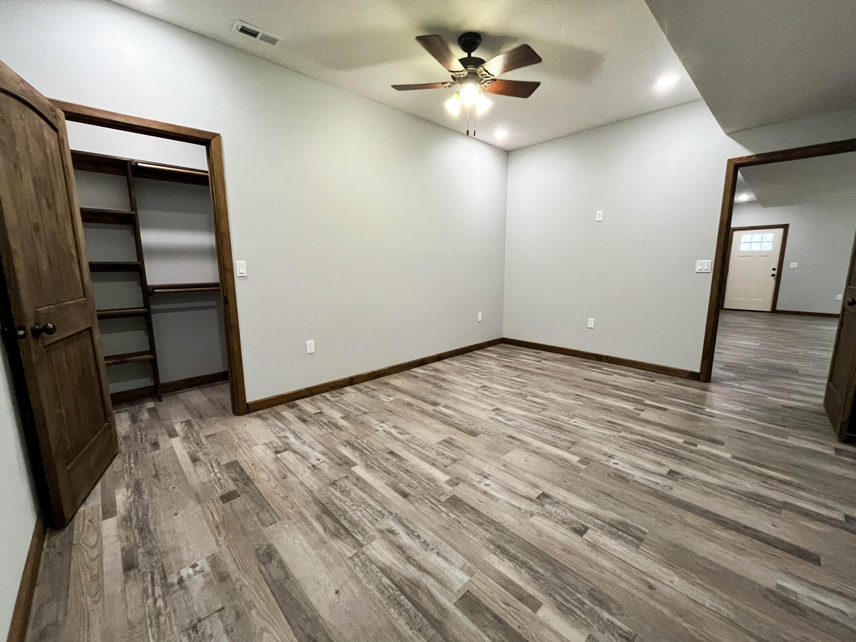 207 Juniper Avenue Property Photo 41