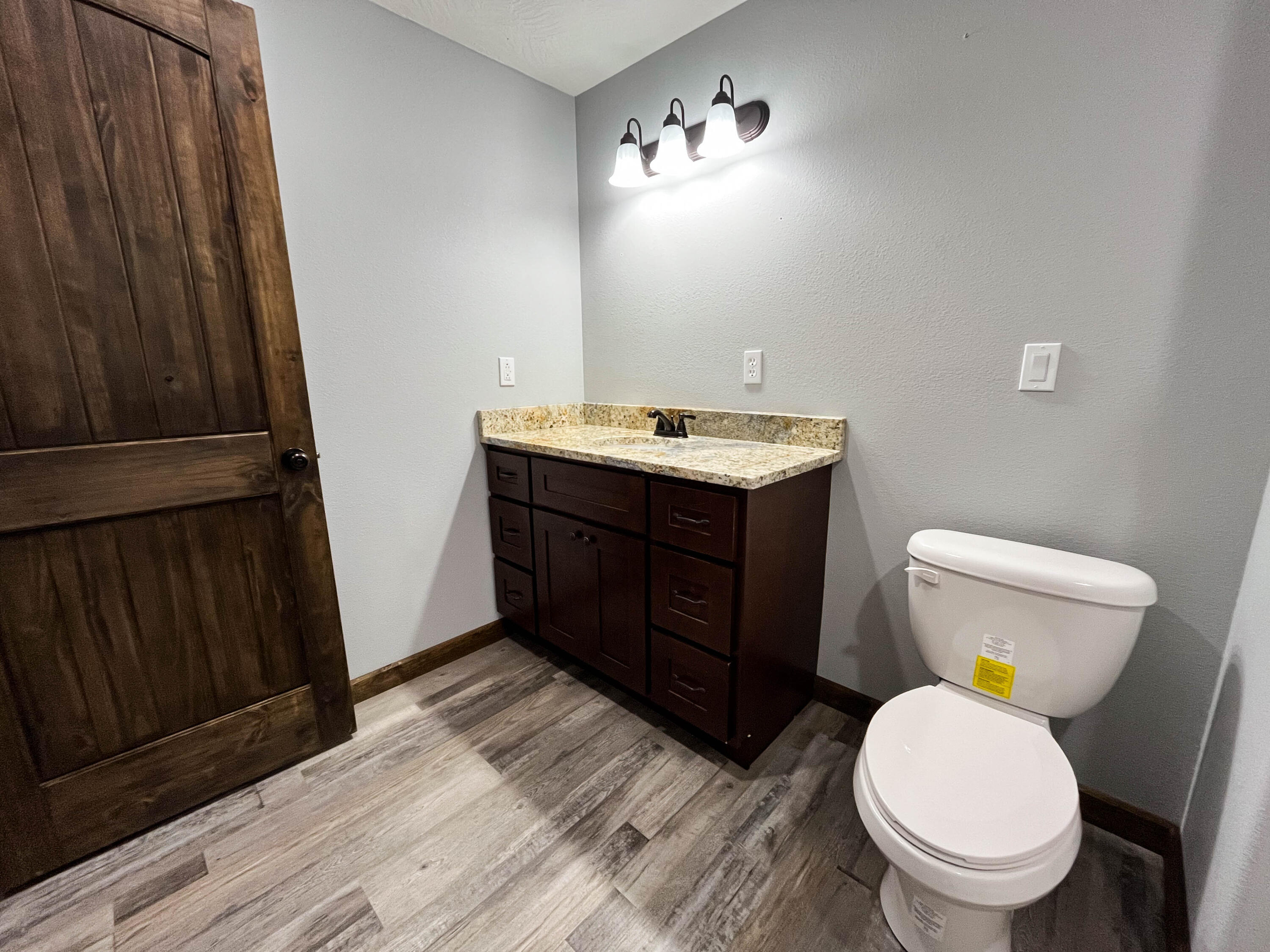 207 Juniper Avenue Property Photo 45
