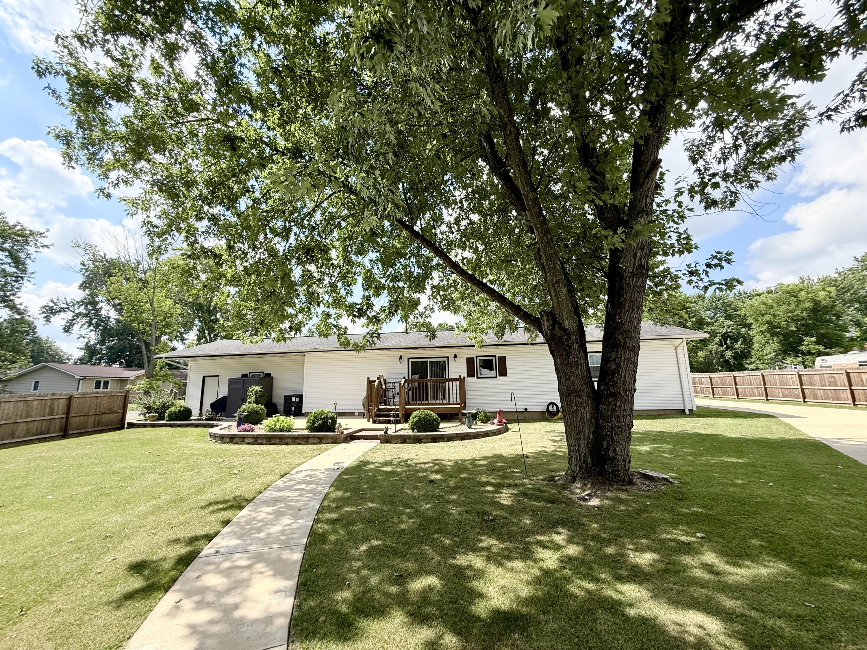 117 Brian Street Property Photo 33