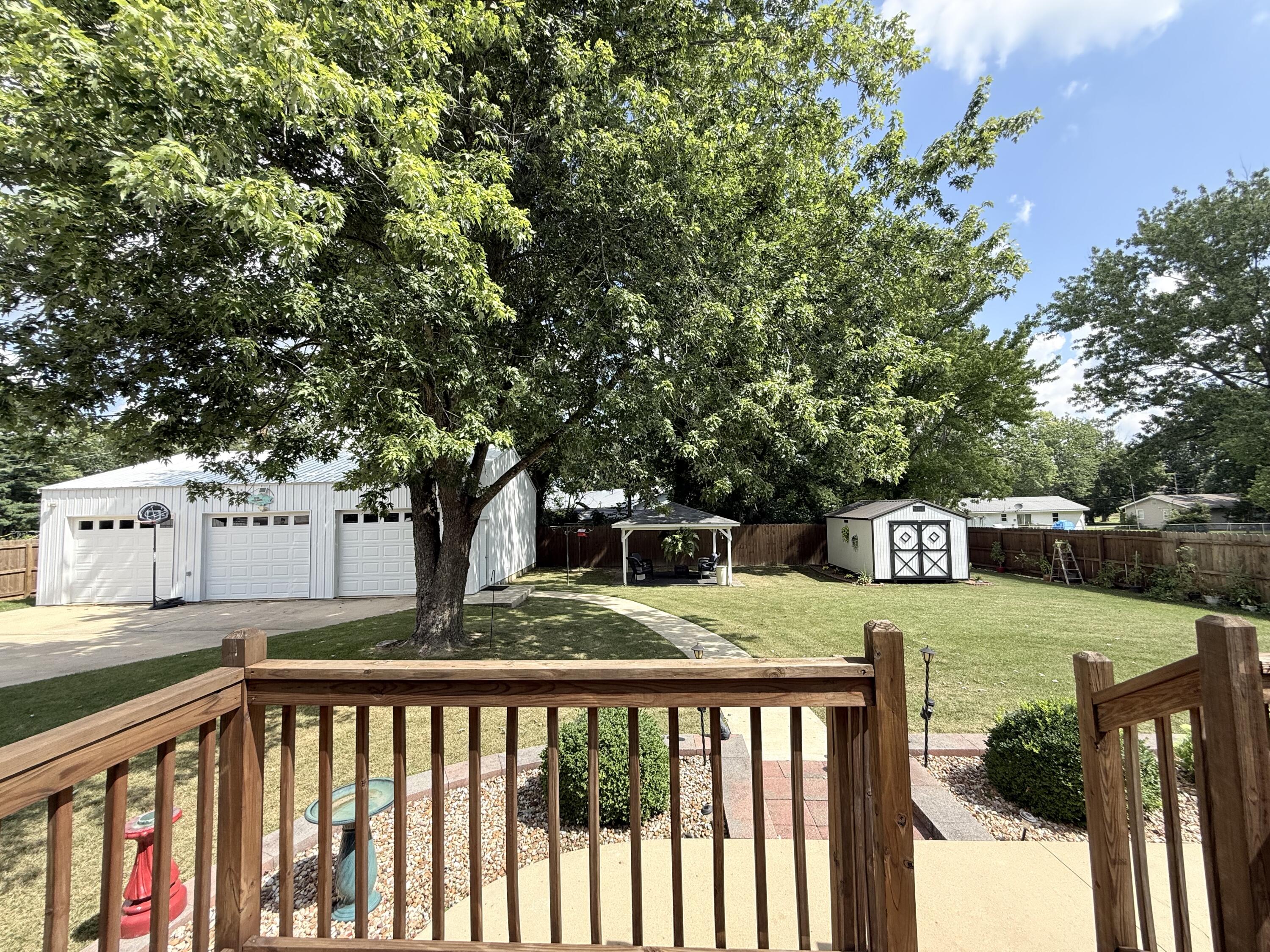 117 Brian Street Property Photo 37