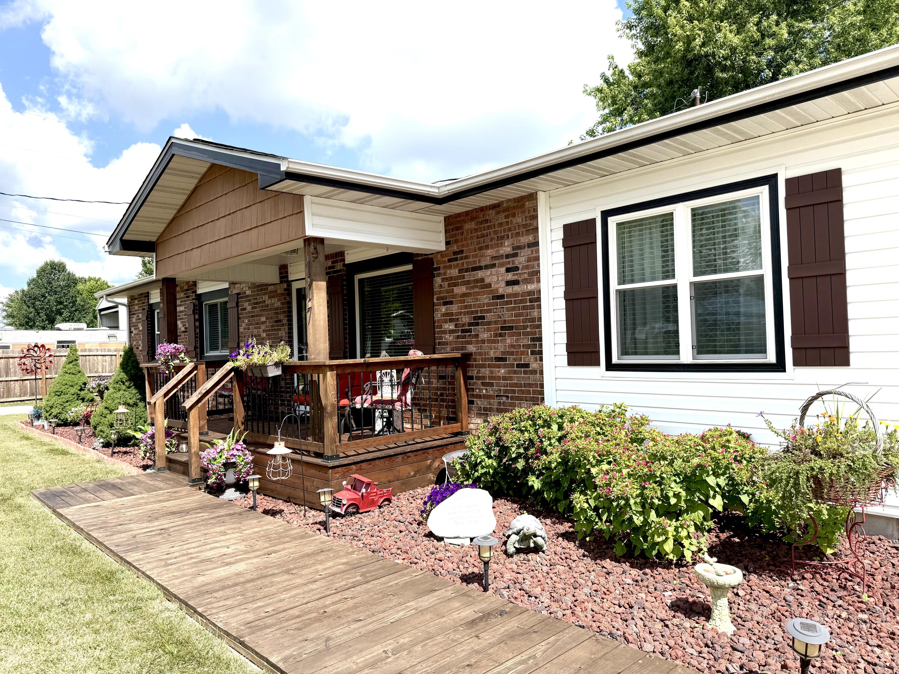 117 Brian Street Property Photo 40