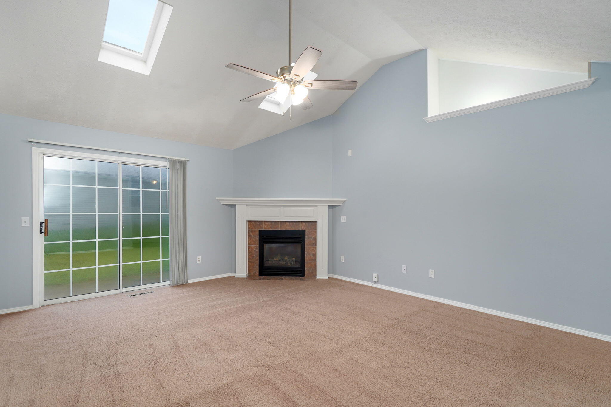 409 West Black Oak Road Property Photo 2