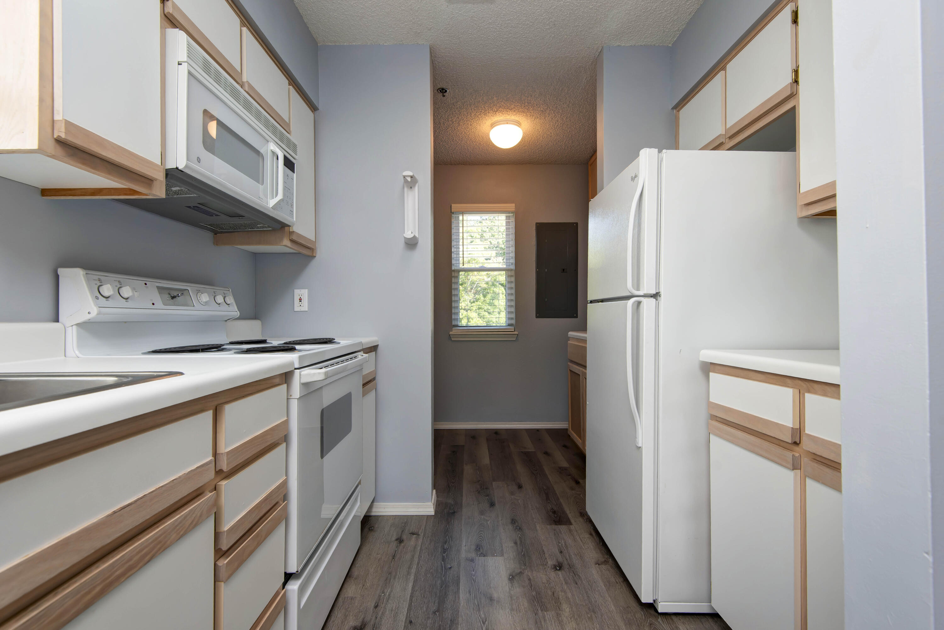 2529 State Highway 176 B12 Property Photo 14