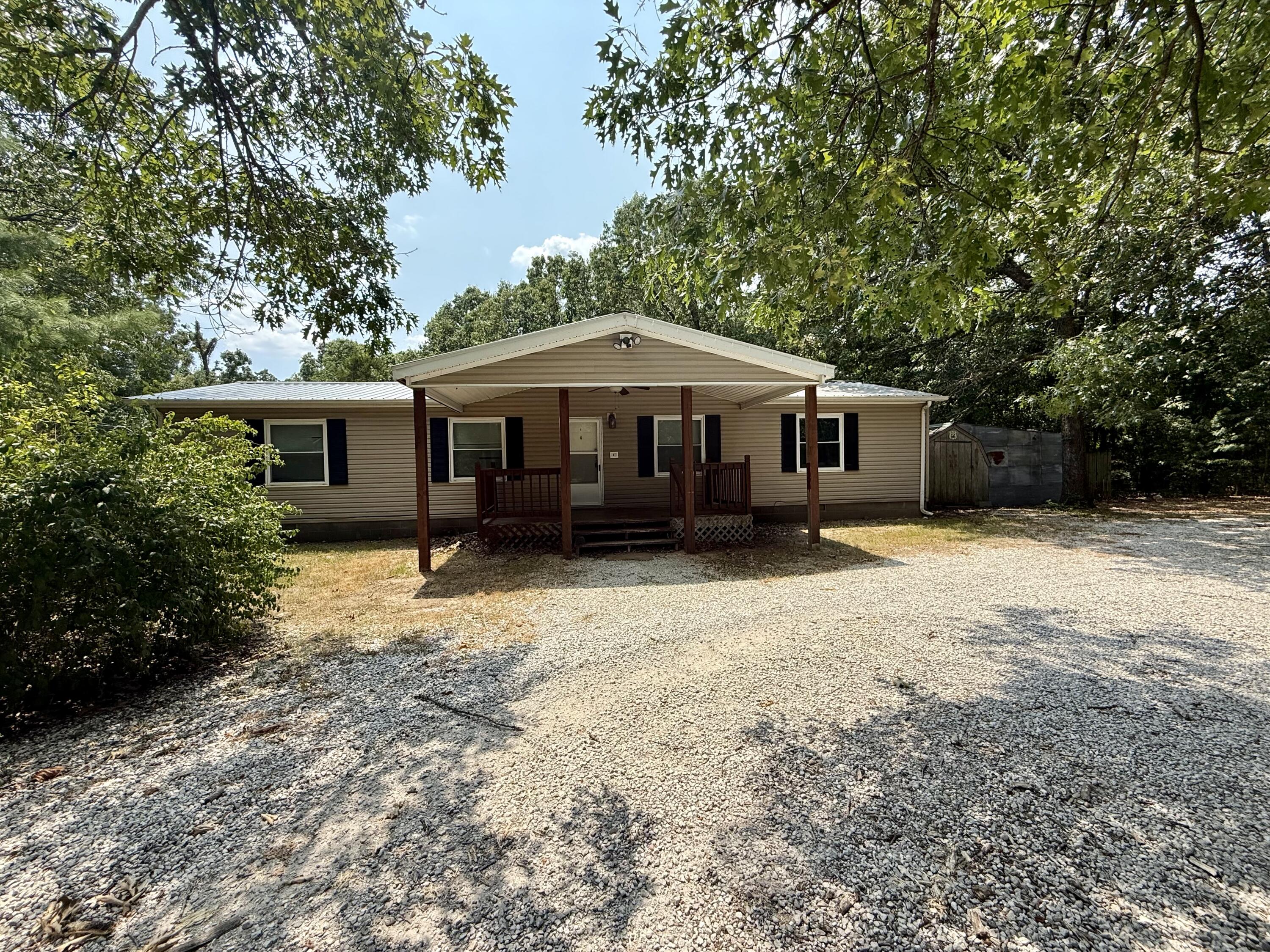10694 Ridgeway Circle Property Photo 1