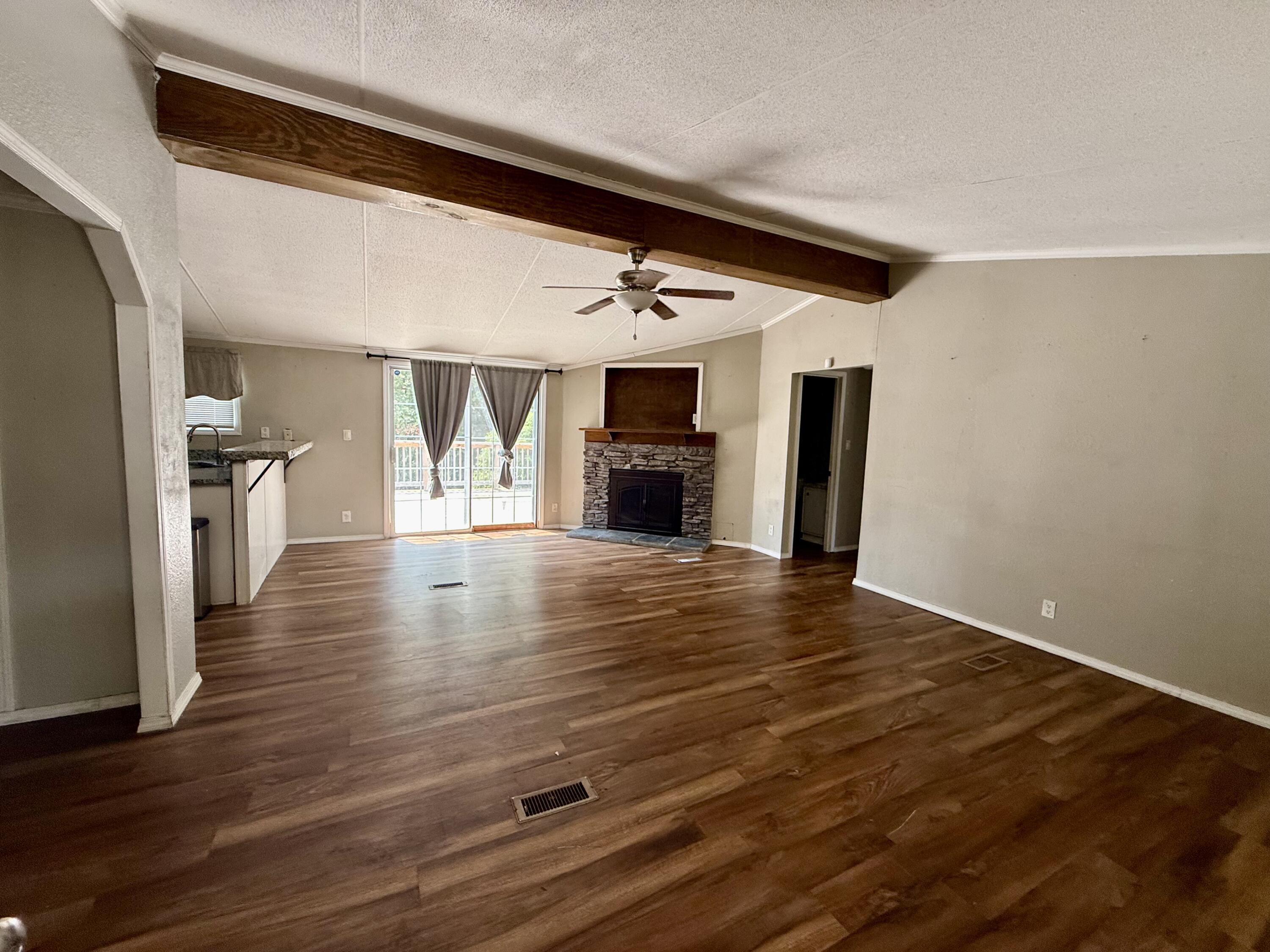 10694 Ridgeway Circle Property Photo 11