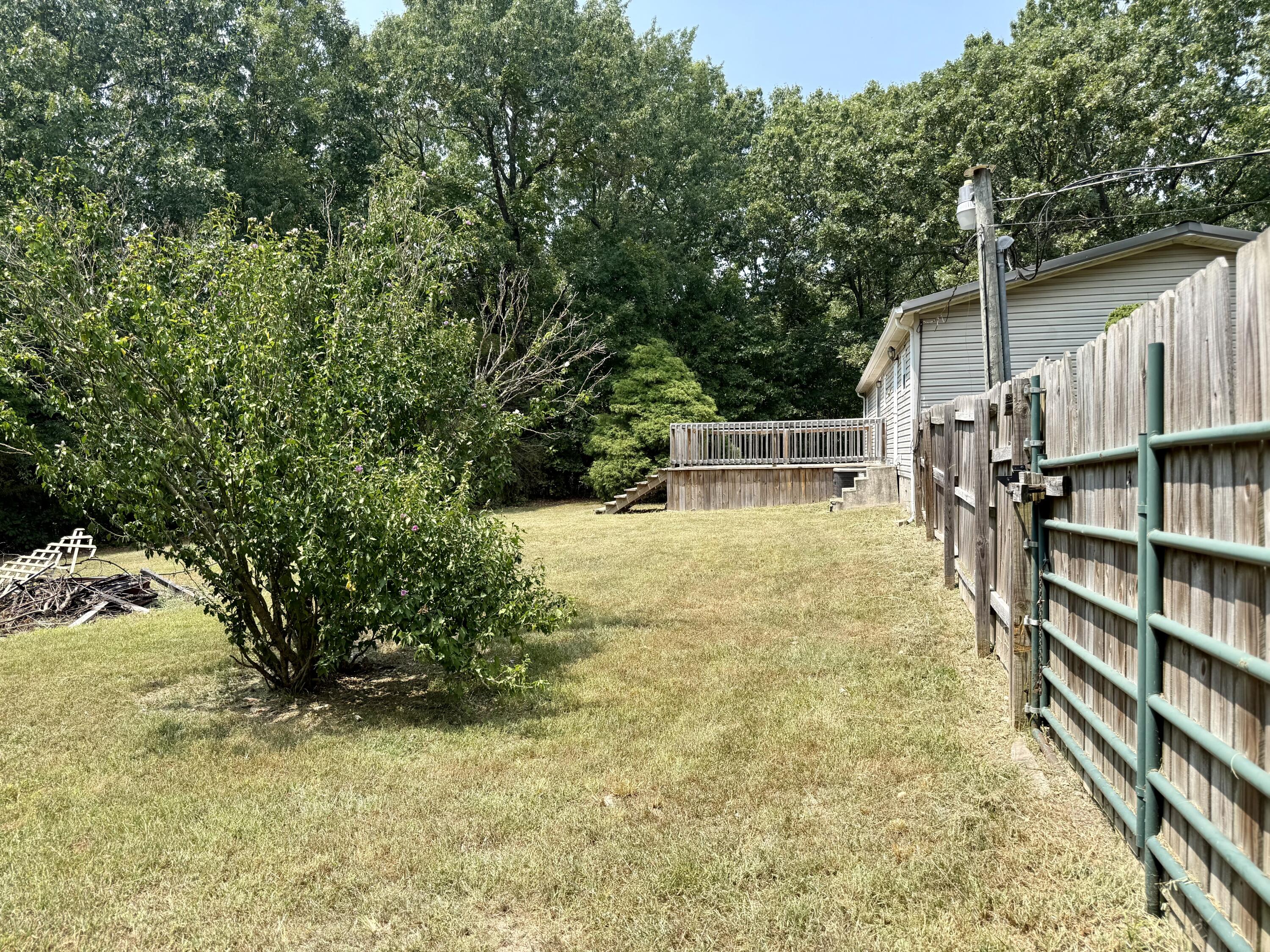 10694 Ridgeway Circle Property Photo 22