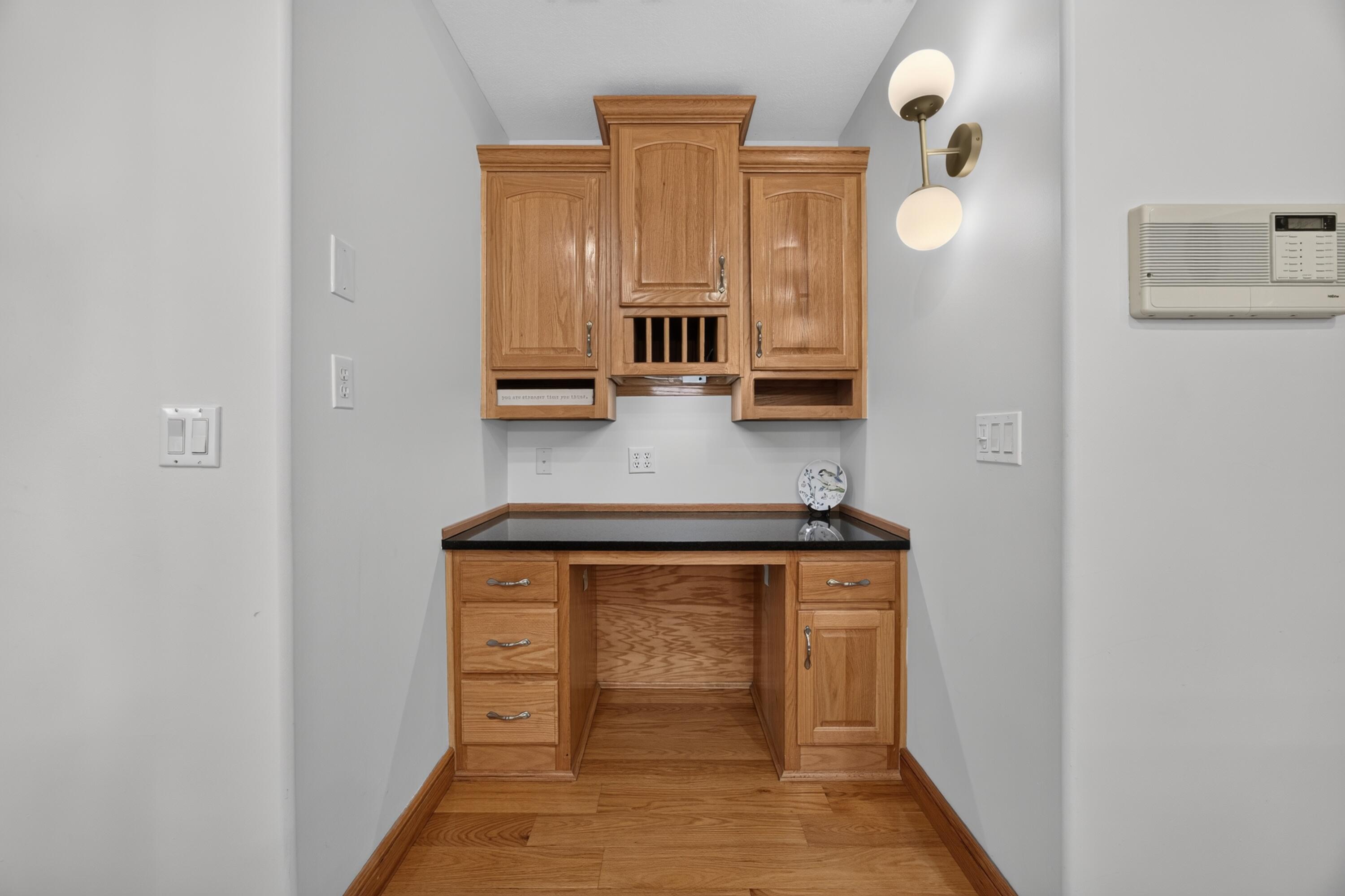 6006 Copper Ridge Street Property Photo 29