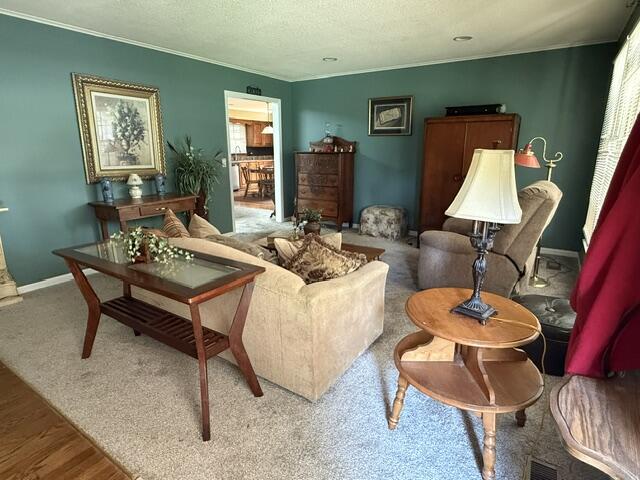 2711 South Claremont Avenue Property Photo 5