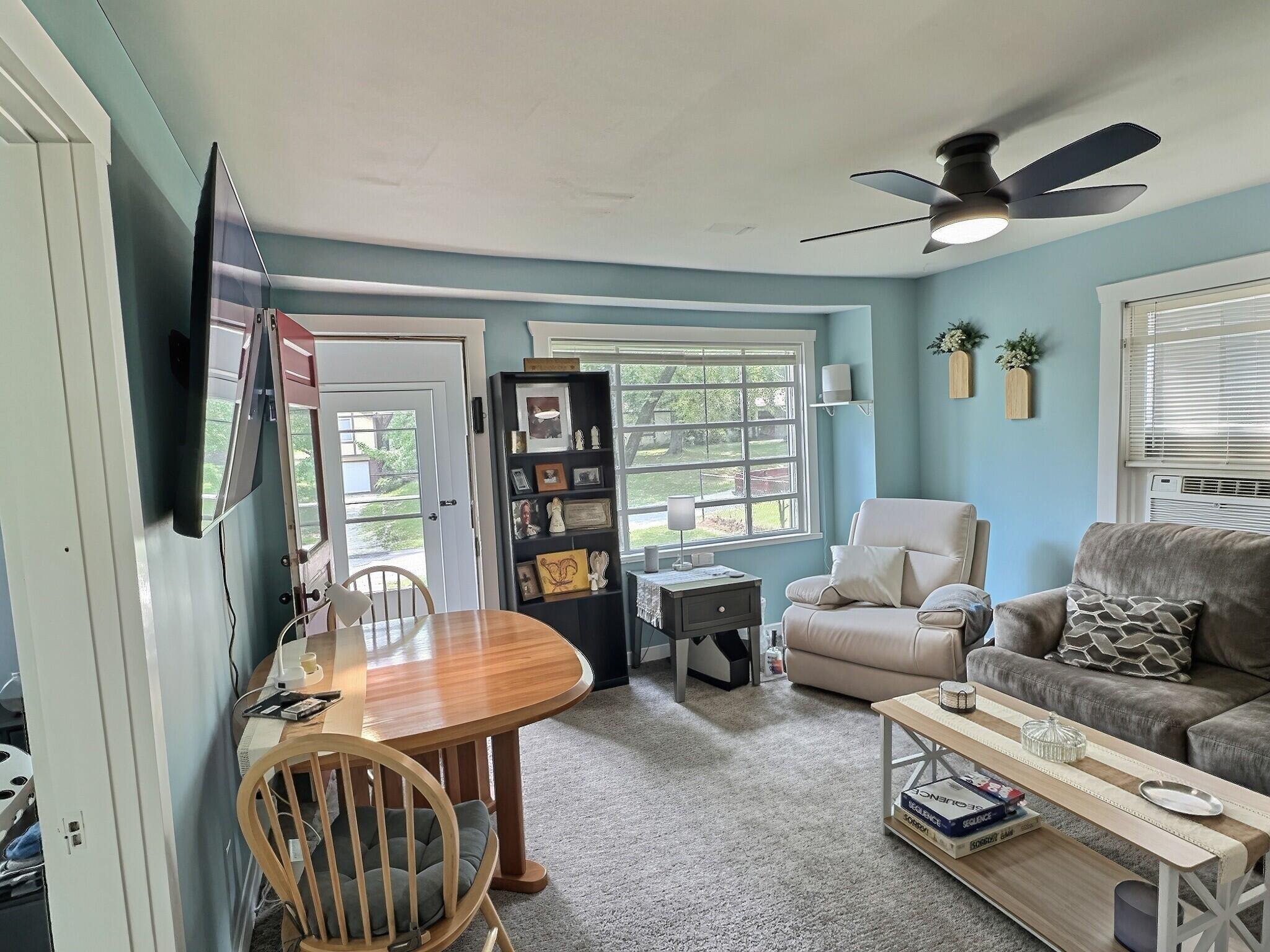 317 West Hickory Street Property Photo 16