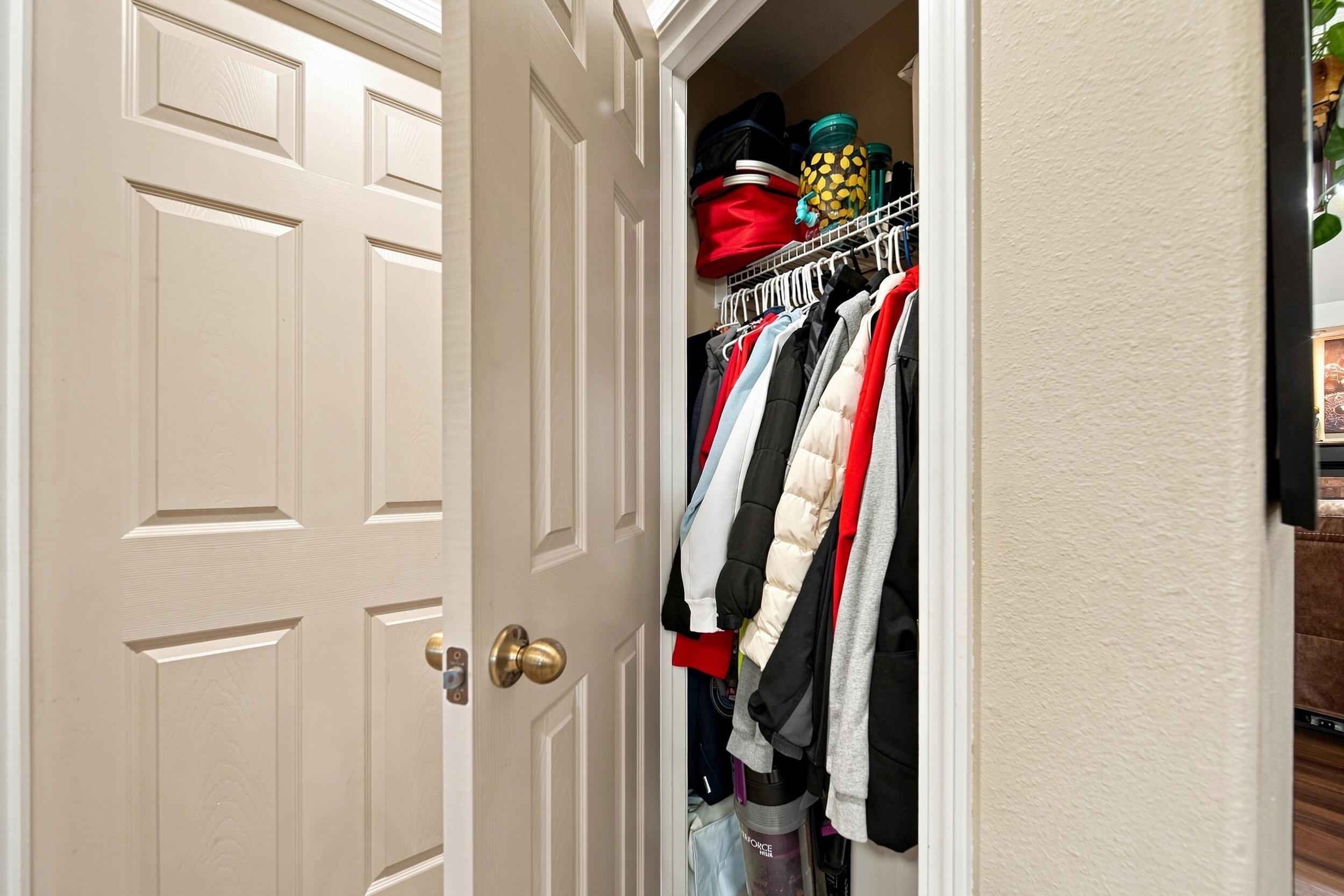 1004 Glen Oaks Drive Property Photo 6