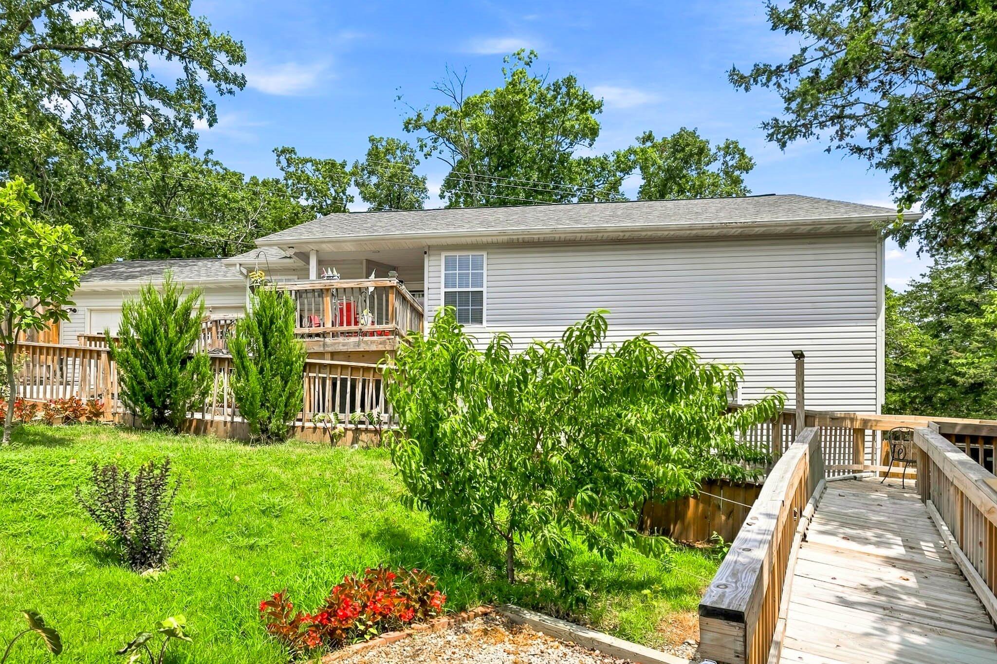 289 Fox Ridge Road Property Photo 1