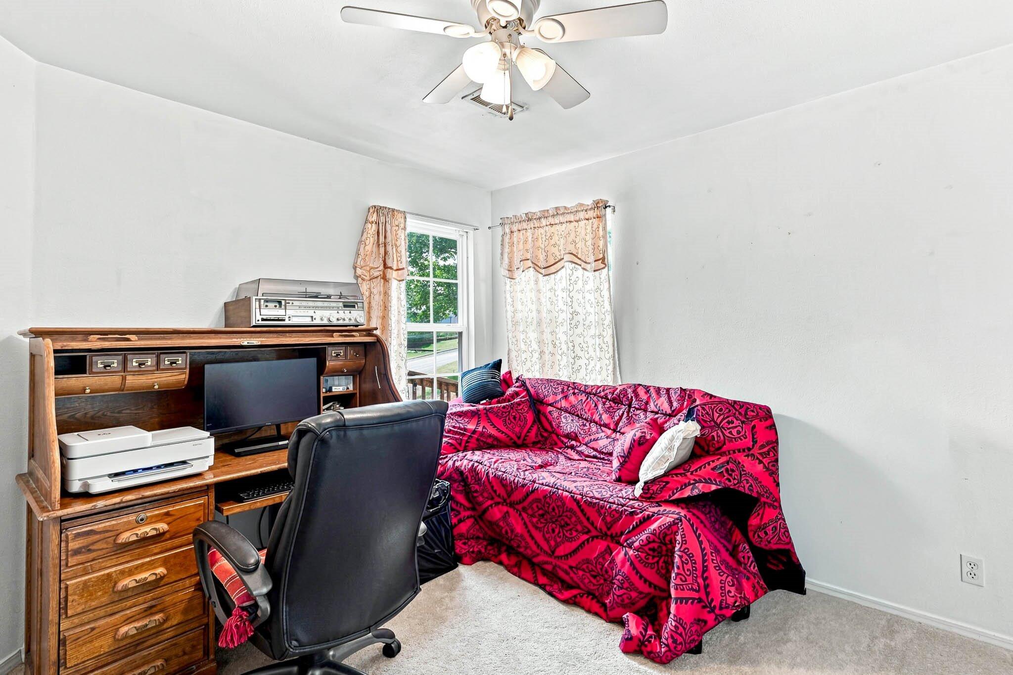289 Fox Ridge Road Property Photo 10