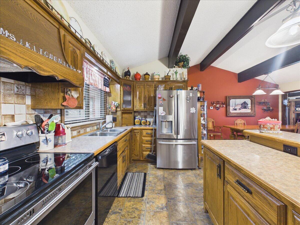 27300 County Road 233 Property Photo 82