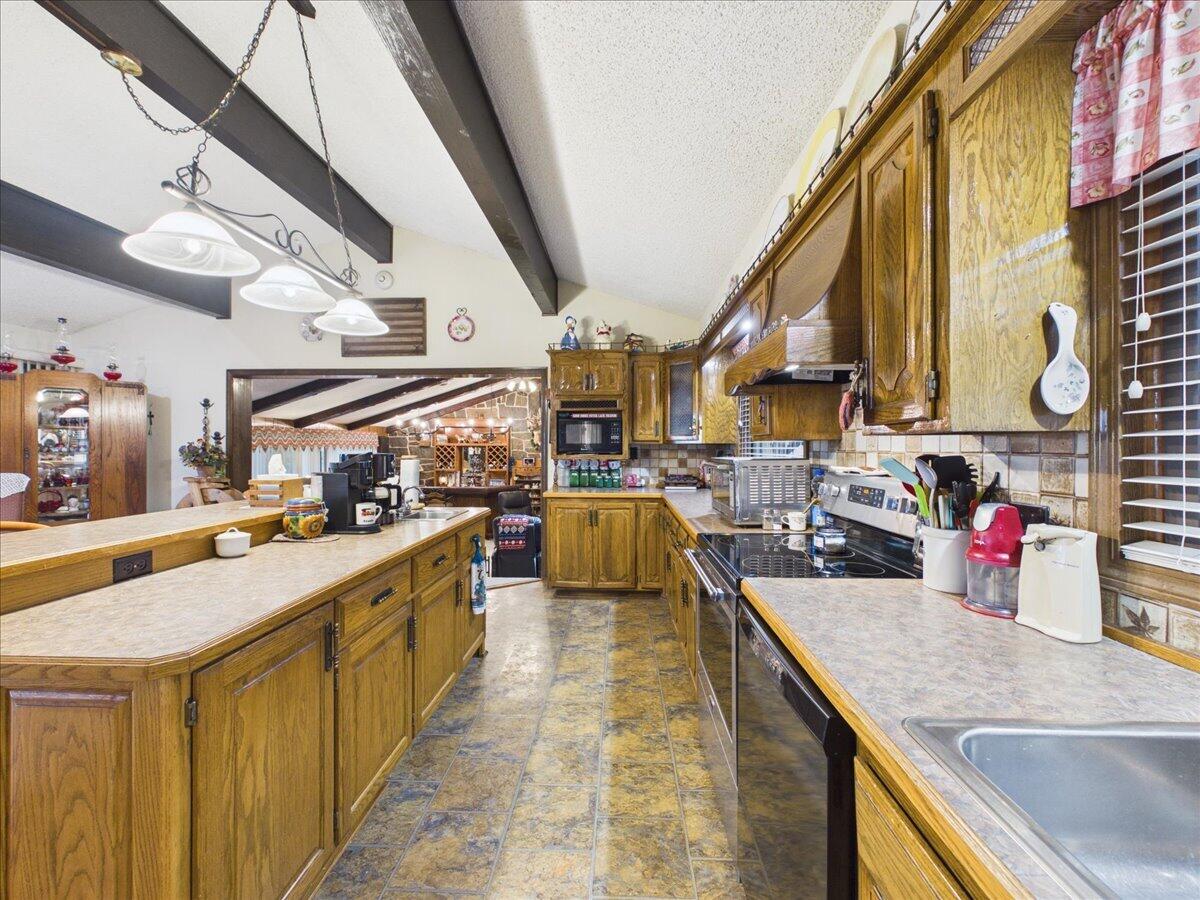 27300 County Road 233 Property Photo 85