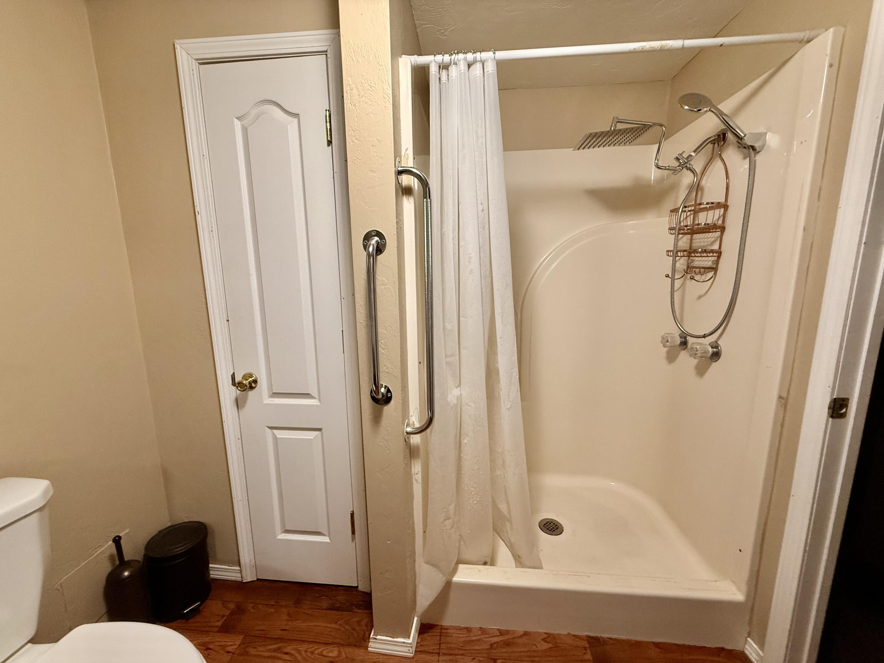 2209 Debra Drive Property Photo 19