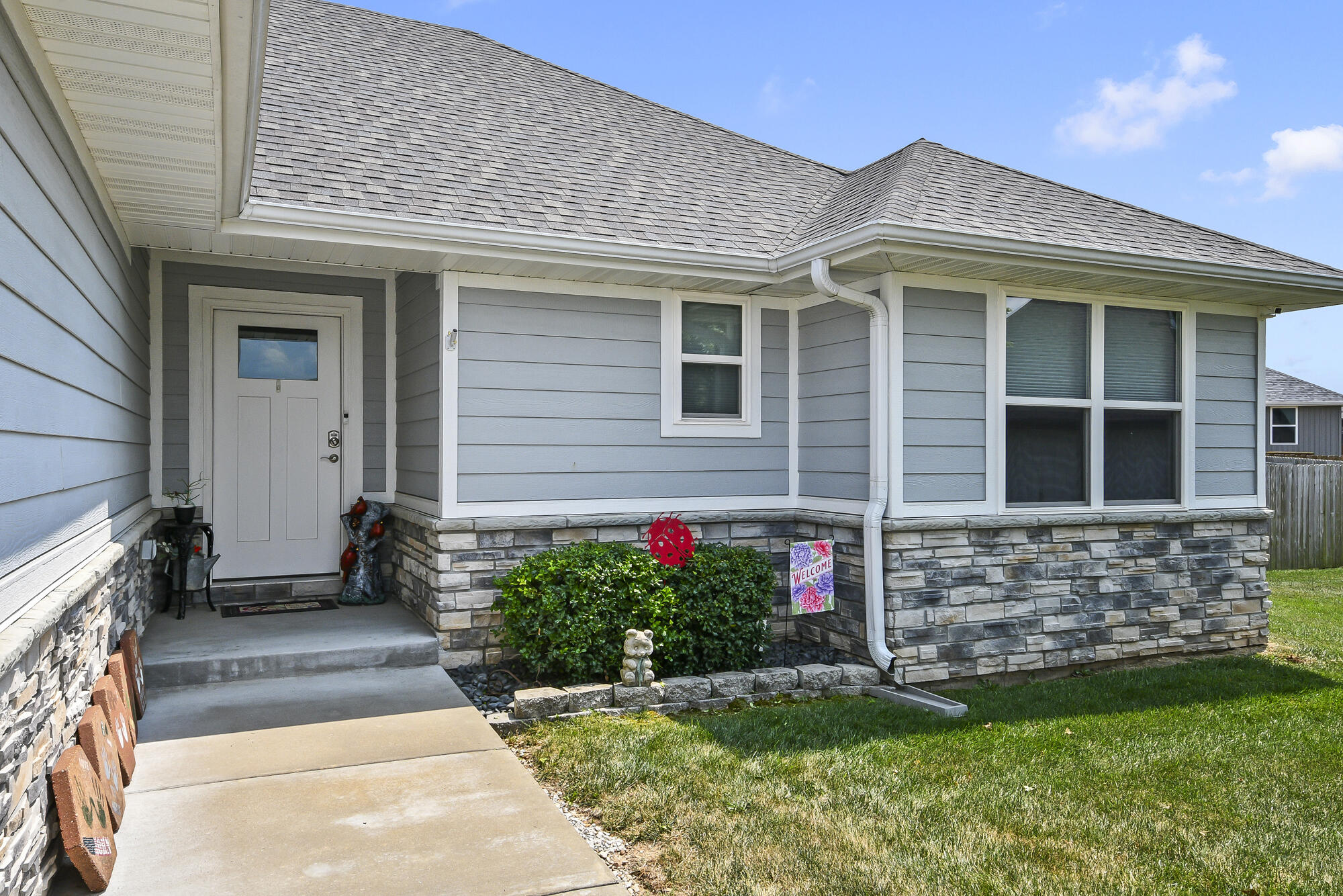 1682 Ft. Sumter Court Property Photo 4