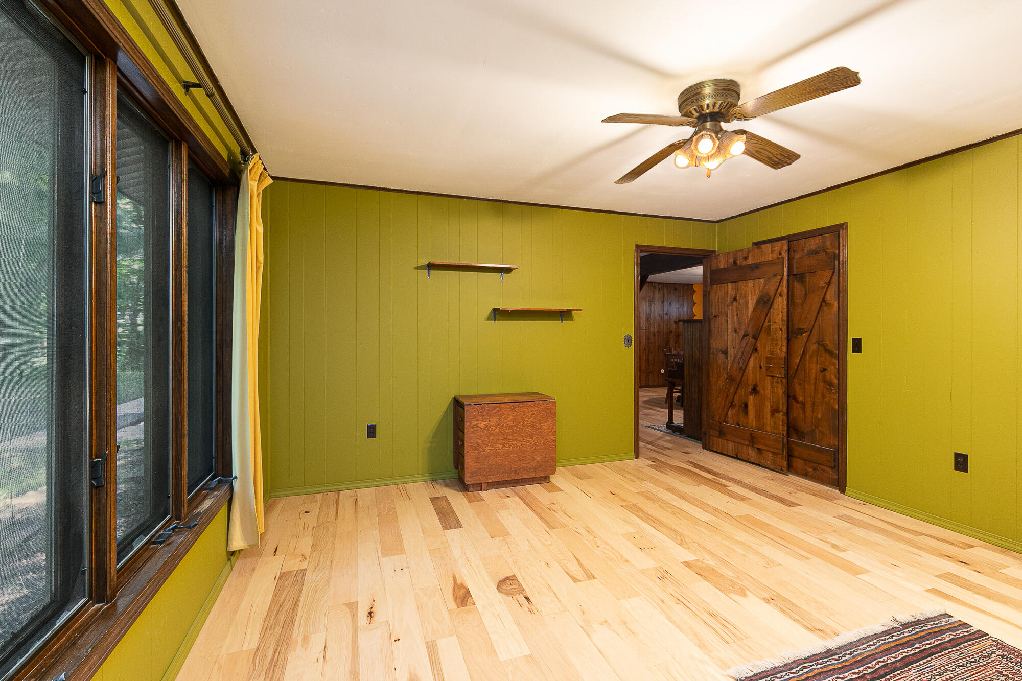 9079 East Division Street Property Photo 17
