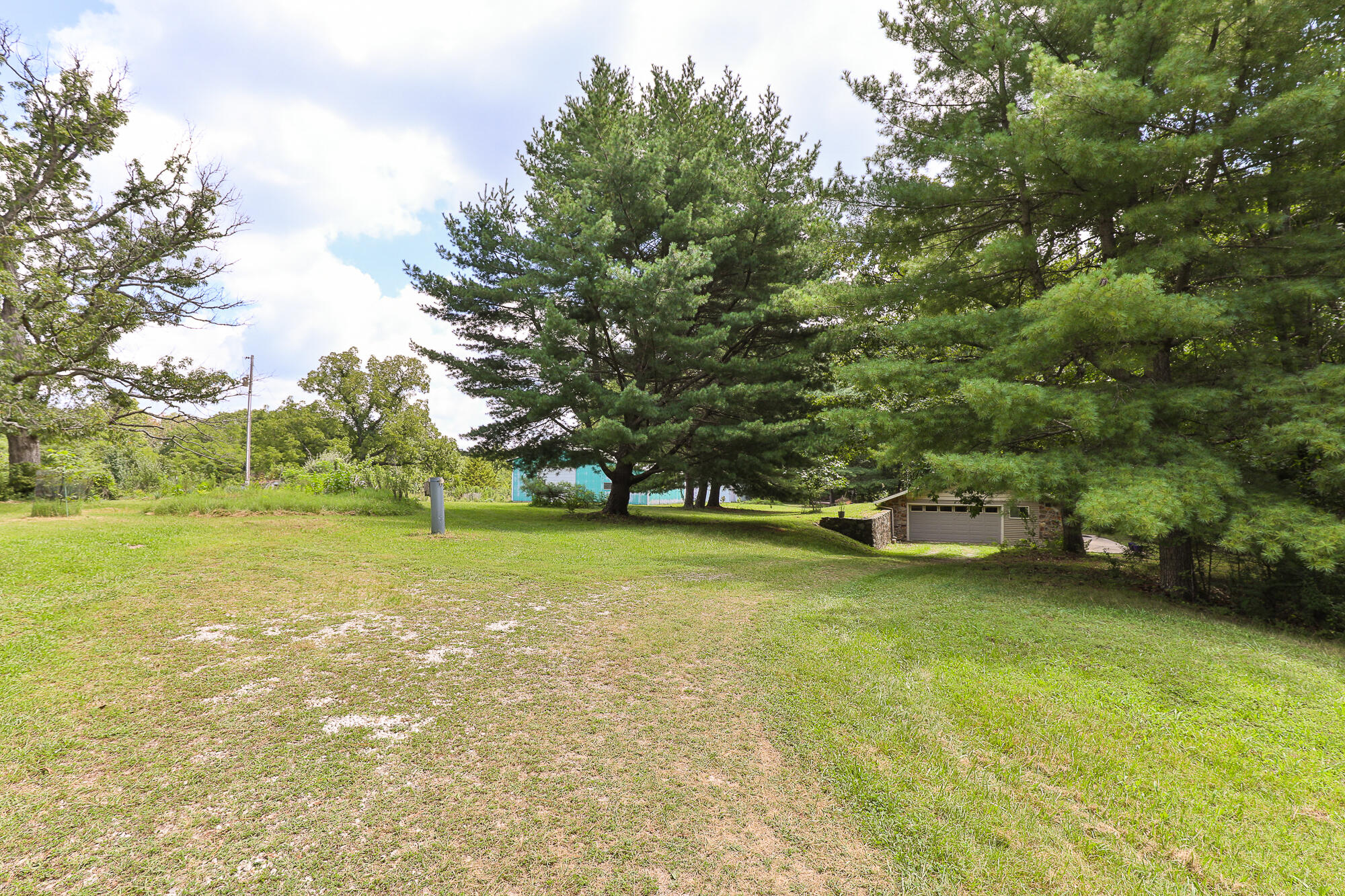 9079 East Division Street Property Photo 29