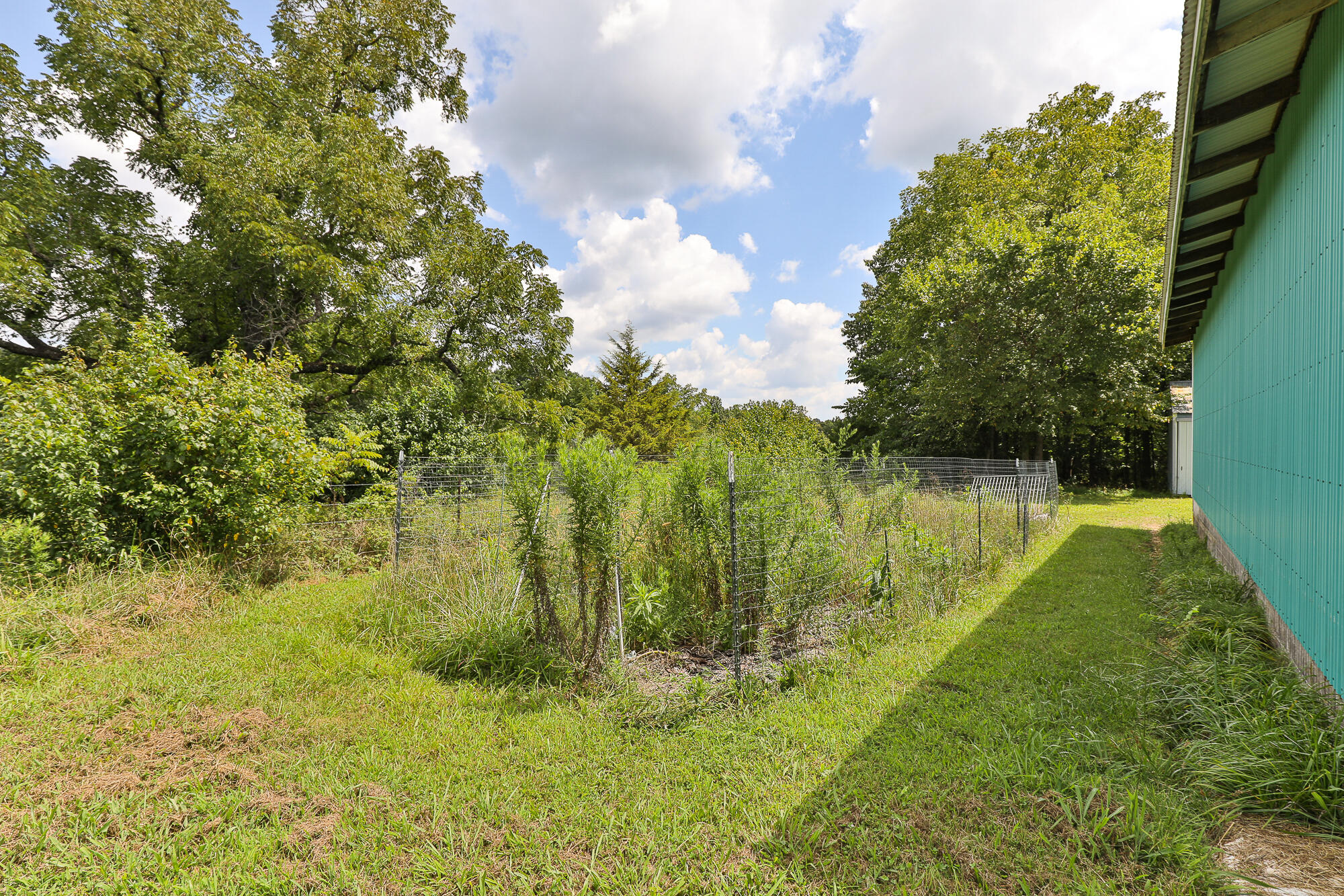 9079 East Division Street Property Photo 42